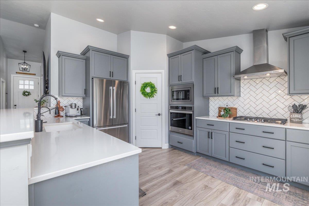 5825 W Daphne Dr, Meridian, Idaho 83646, 4 Bedrooms, 2 Bathrooms, Residential For Sale, Price $499,900, 98978573