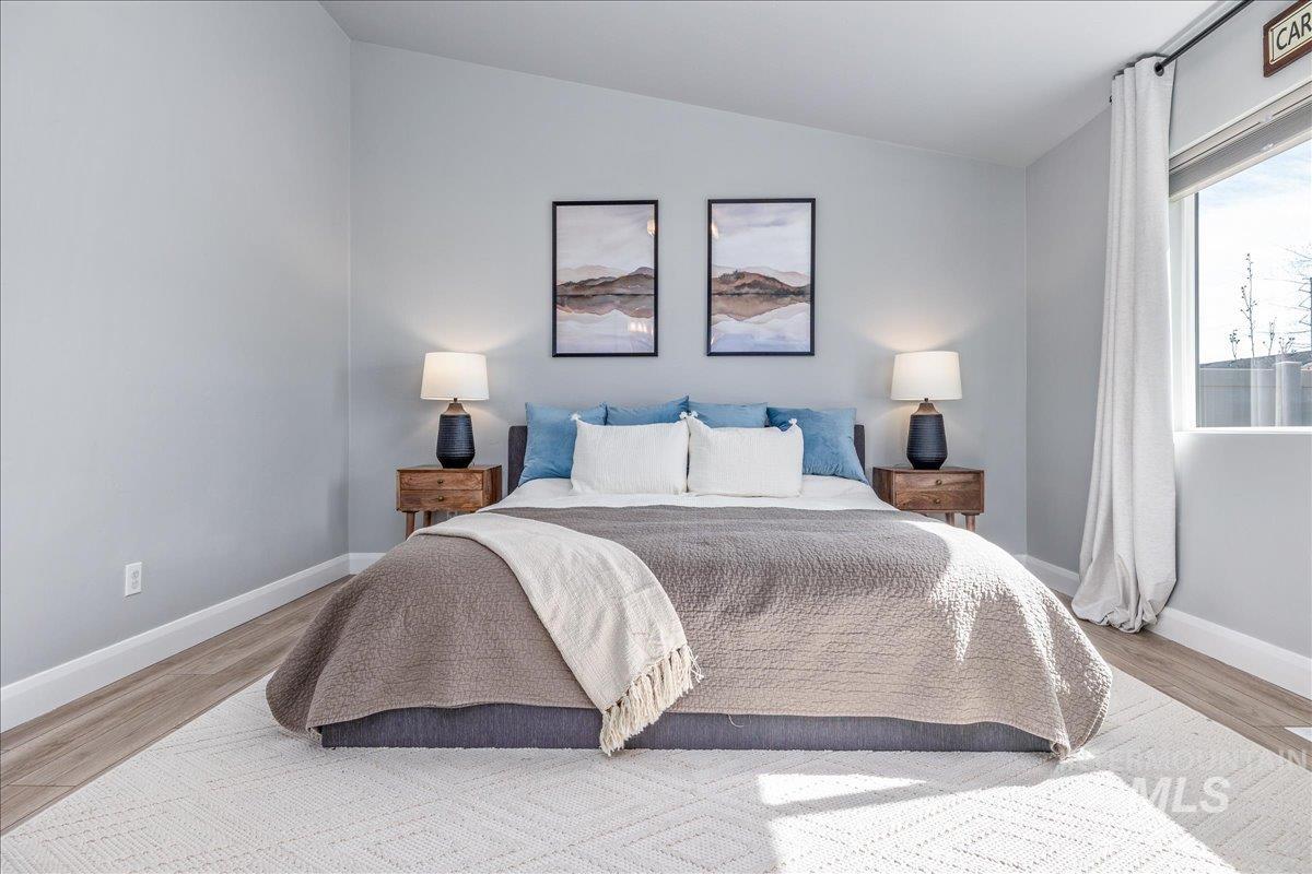 5825 W Daphne Dr, Meridian, Idaho 83646, 4 Bedrooms, 2 Bathrooms, Residential For Sale, Price $499,900, 98978573