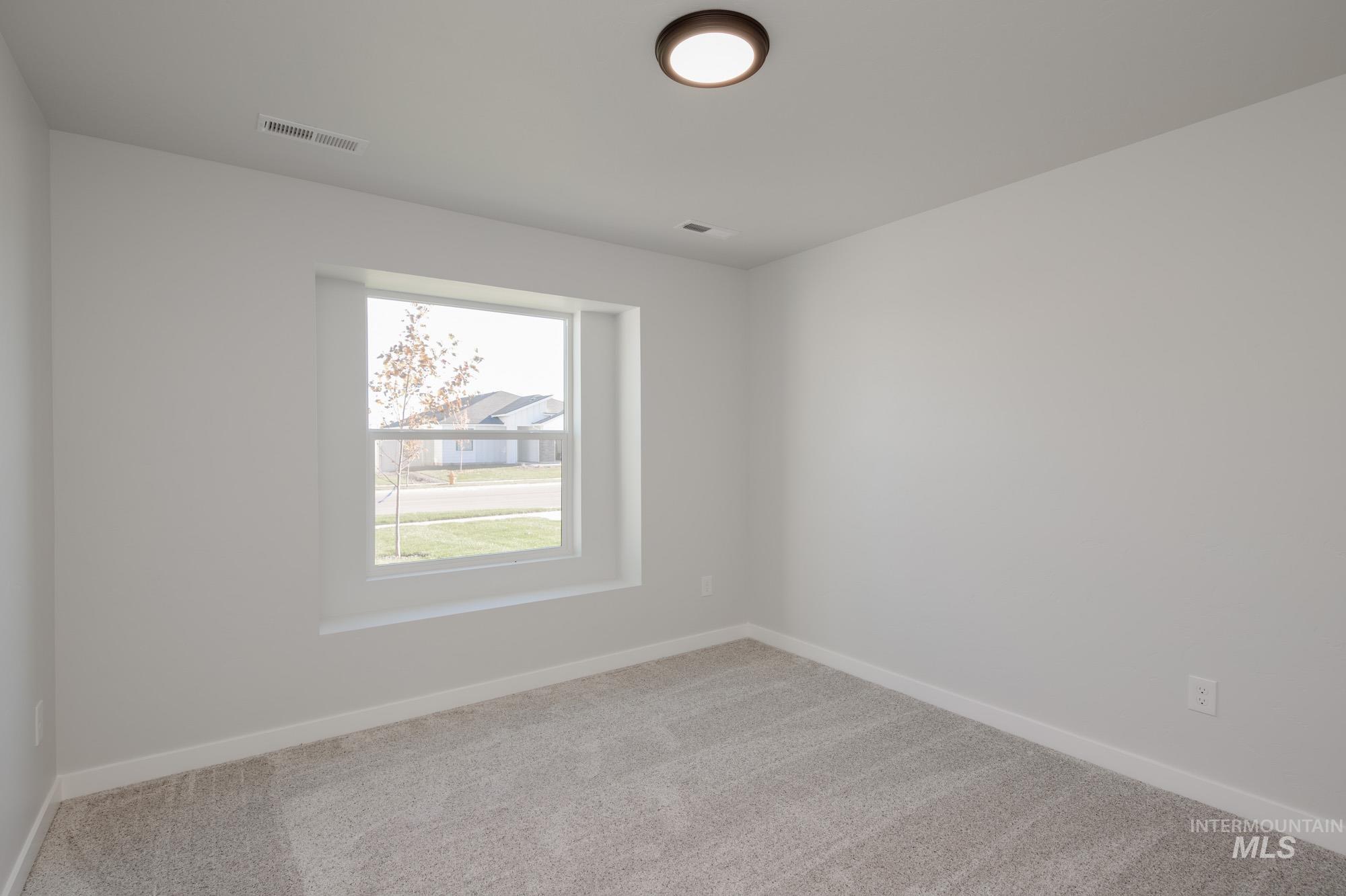 3625 E Jamestown Dr, Nampa, Idaho 83686, 4 Bedrooms, 2 Bathrooms, Residential For Sale, Price $419,990, 98978576