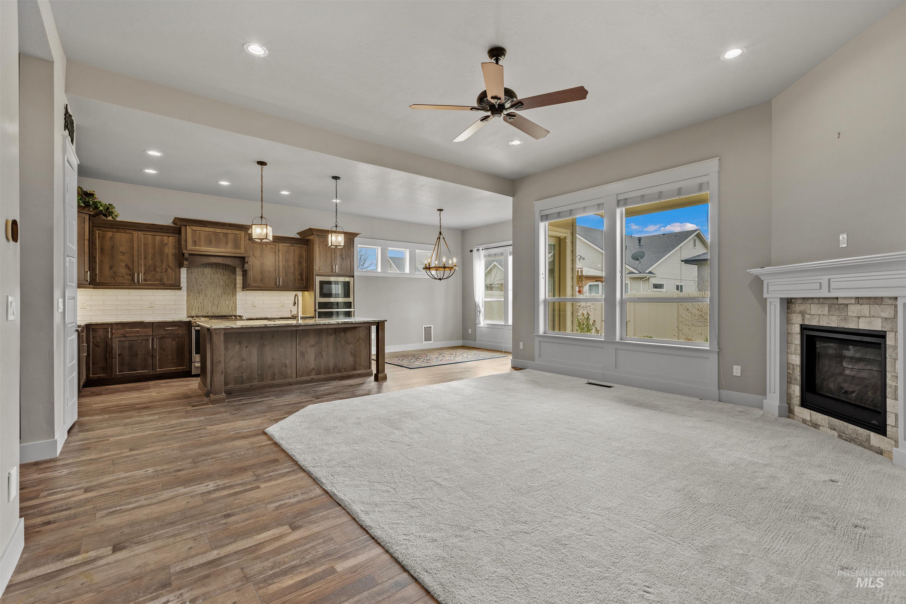 917 E Pascua Dr, Kuna, Idaho 83634, 3 Bedrooms, 2.5 Bathrooms, Residential For Sale, Price $635,000, 98978577