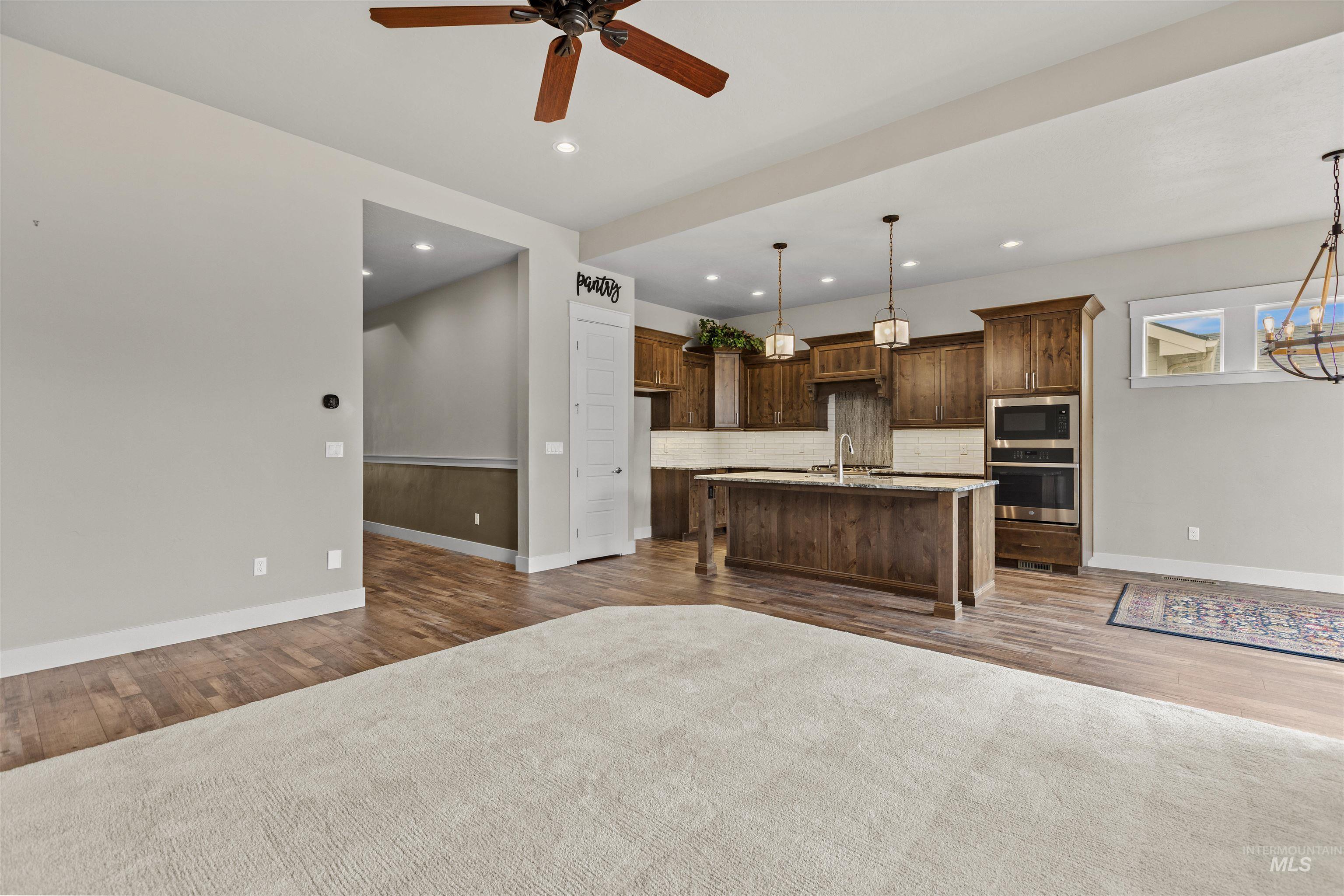 917 E Pascua Dr, Kuna, Idaho 83634, 3 Bedrooms, 2.5 Bathrooms, Residential For Sale, Price $635,000, 98978577