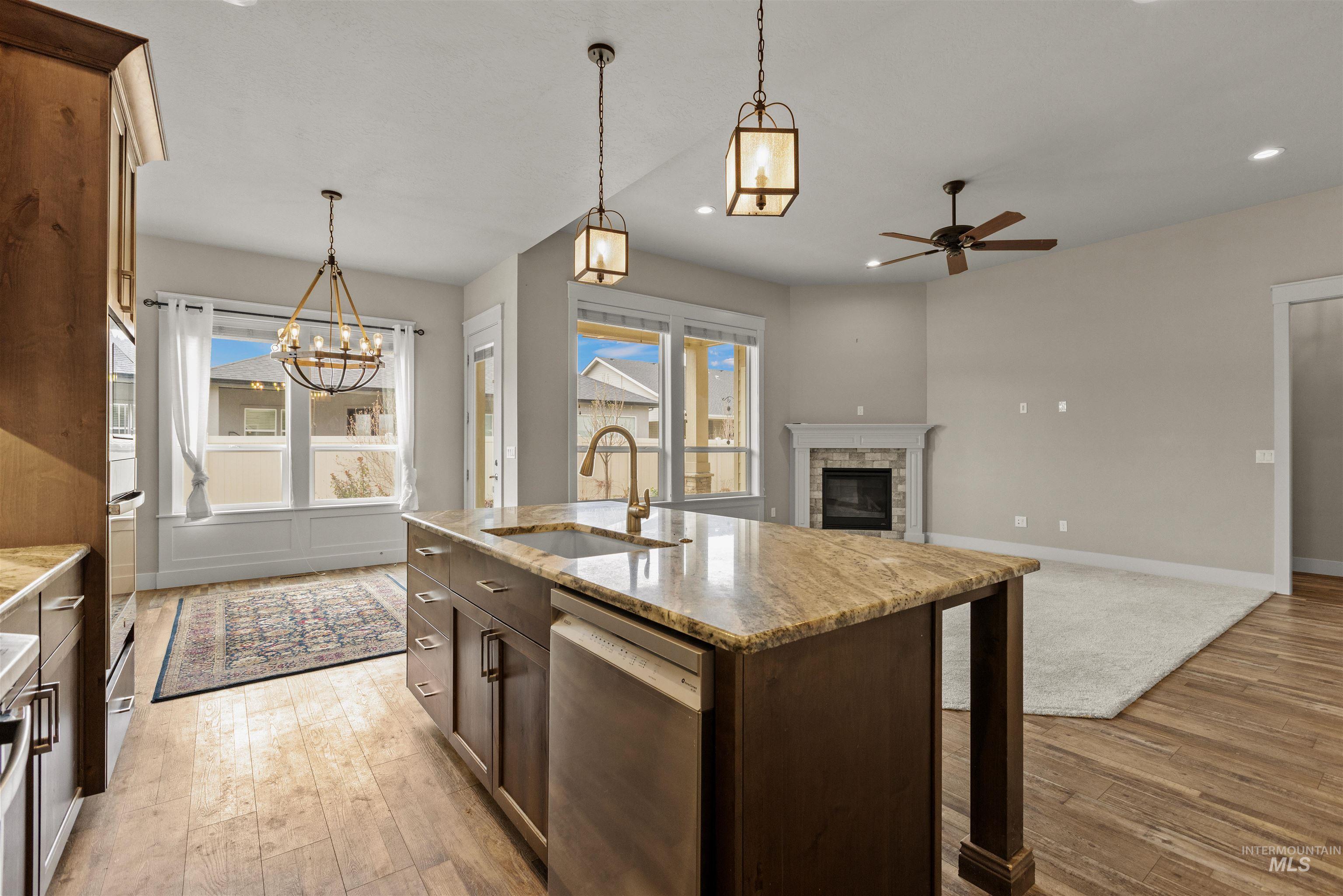 917 E Pascua Dr, Kuna, Idaho 83634, 3 Bedrooms, 2.5 Bathrooms, Residential For Sale, Price $635,000, 98978577