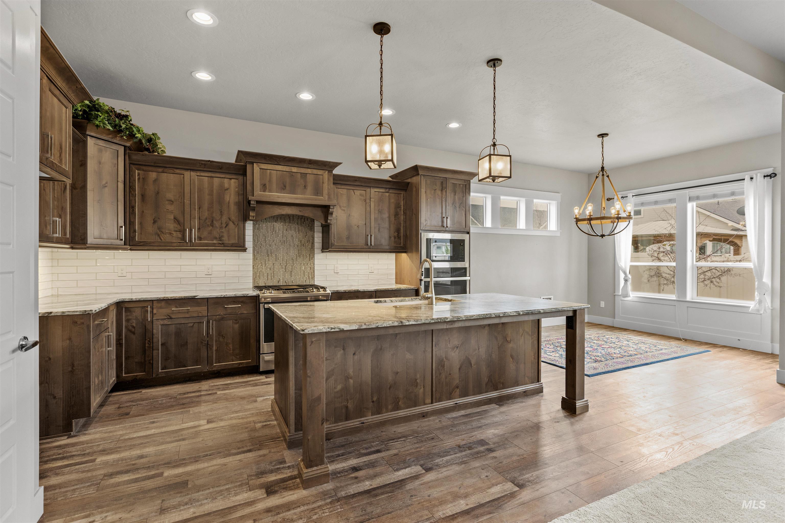 917 E Pascua Dr, Kuna, Idaho 83634, 3 Bedrooms, 2.5 Bathrooms, Residential For Sale, Price $635,000, 98978577