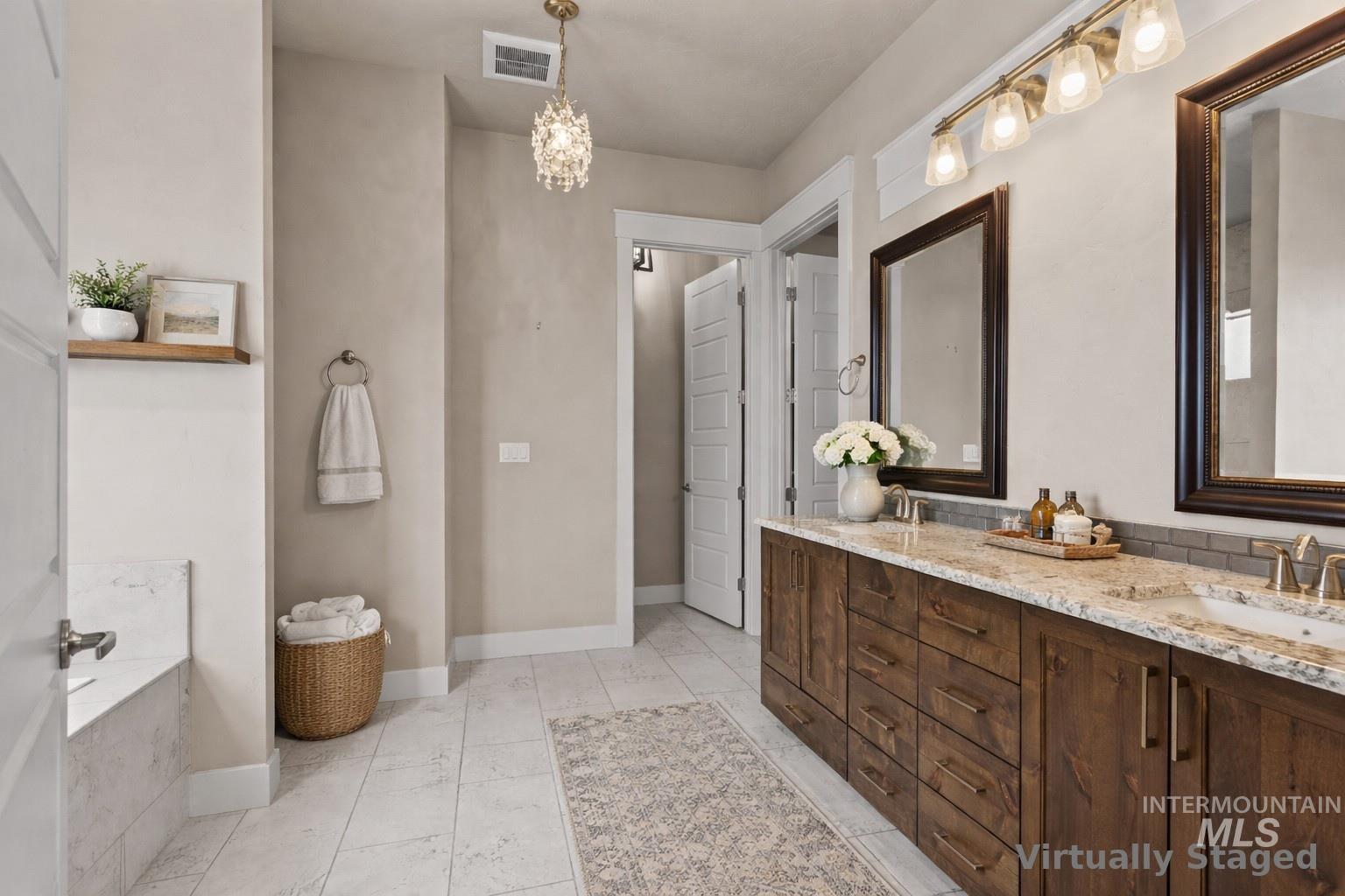 917 E Pascua Dr, Kuna, Idaho 83634, 3 Bedrooms, 2.5 Bathrooms, Residential For Sale, Price $635,000, 98978577