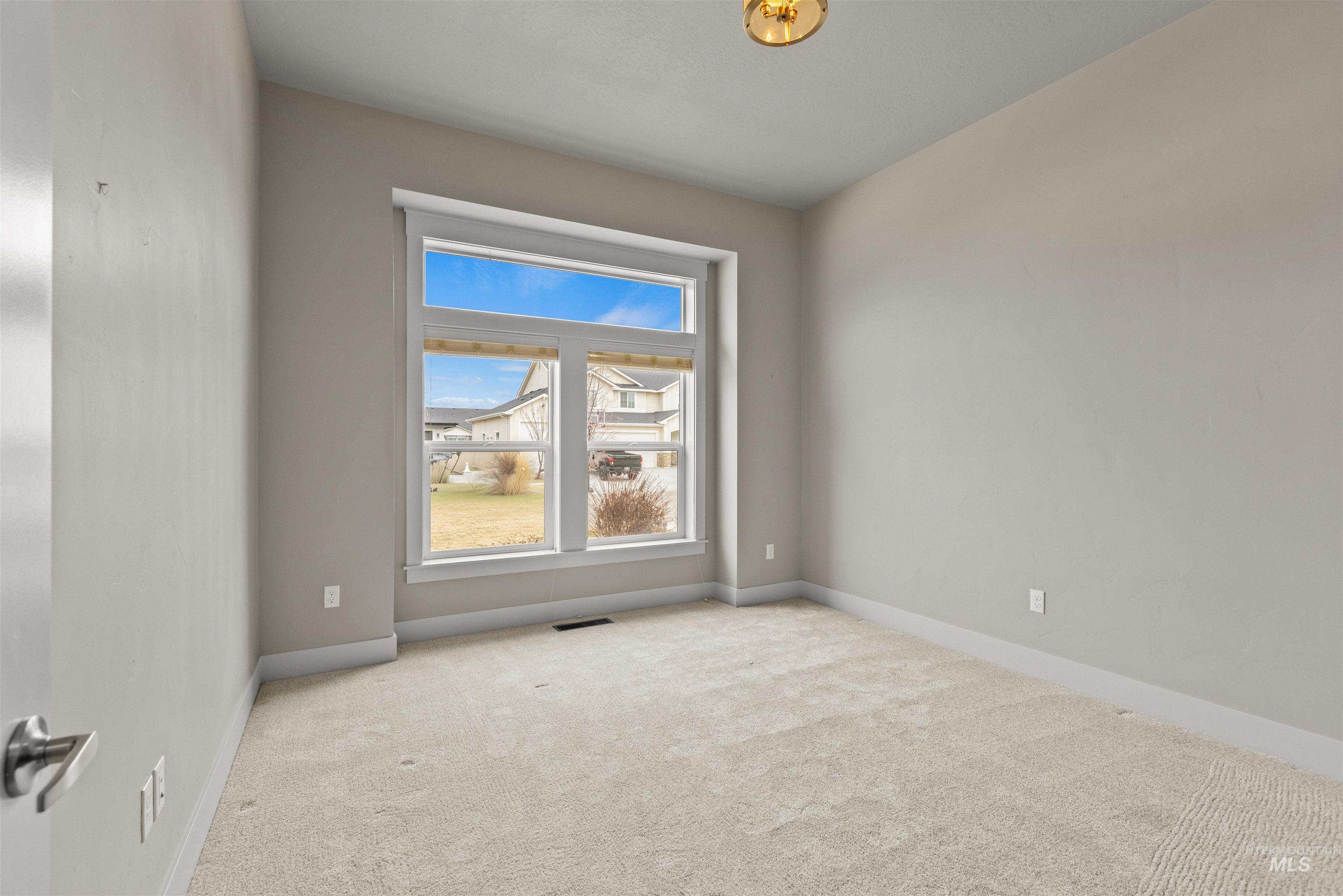 917 E Pascua Dr, Kuna, Idaho 83634, 3 Bedrooms, 2.5 Bathrooms, Residential For Sale, Price $635,000, 98978577