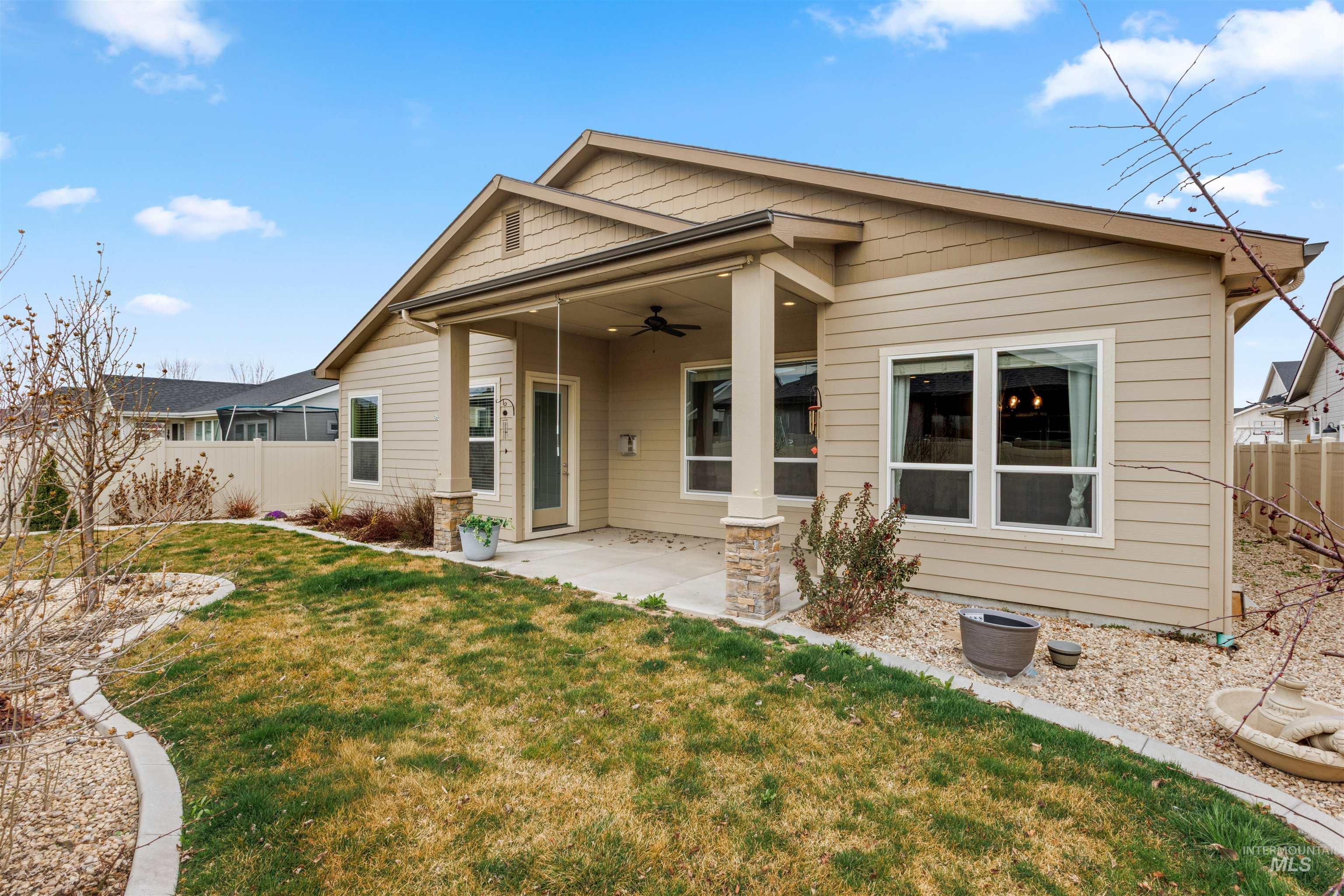 917 E Pascua Dr, Kuna, Idaho 83634, 3 Bedrooms, 2.5 Bathrooms, Residential For Sale, Price $635,000, 98978577