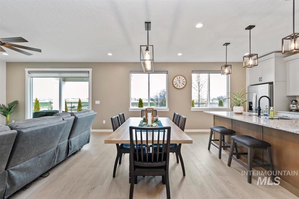8056 S Diamond River Ave, Meridian, Idaho 83642-1398, 3 Bedrooms, 2.5 Bathrooms, Residential For Sale, Price $587,777, 98978581
