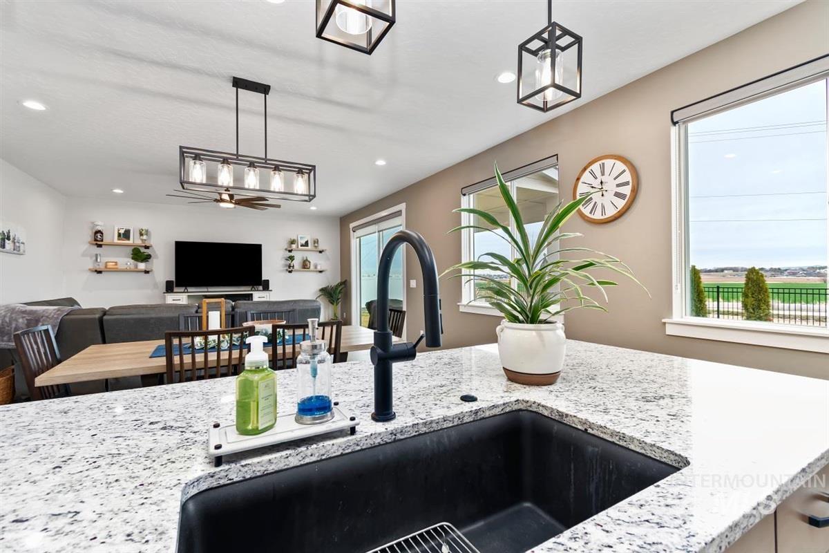 8056 S Diamond River Ave, Meridian, Idaho 83642-1398, 3 Bedrooms, 2.5 Bathrooms, Residential For Sale, Price $625,000, 98978581