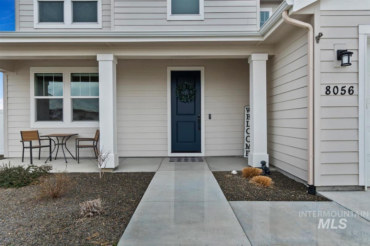 8056 S Diamond River Ave, Meridian, Idaho 83642-1398, 3 Bedrooms, 2.5 Bathrooms, Residential For Sale, Price $587,777, 98978581