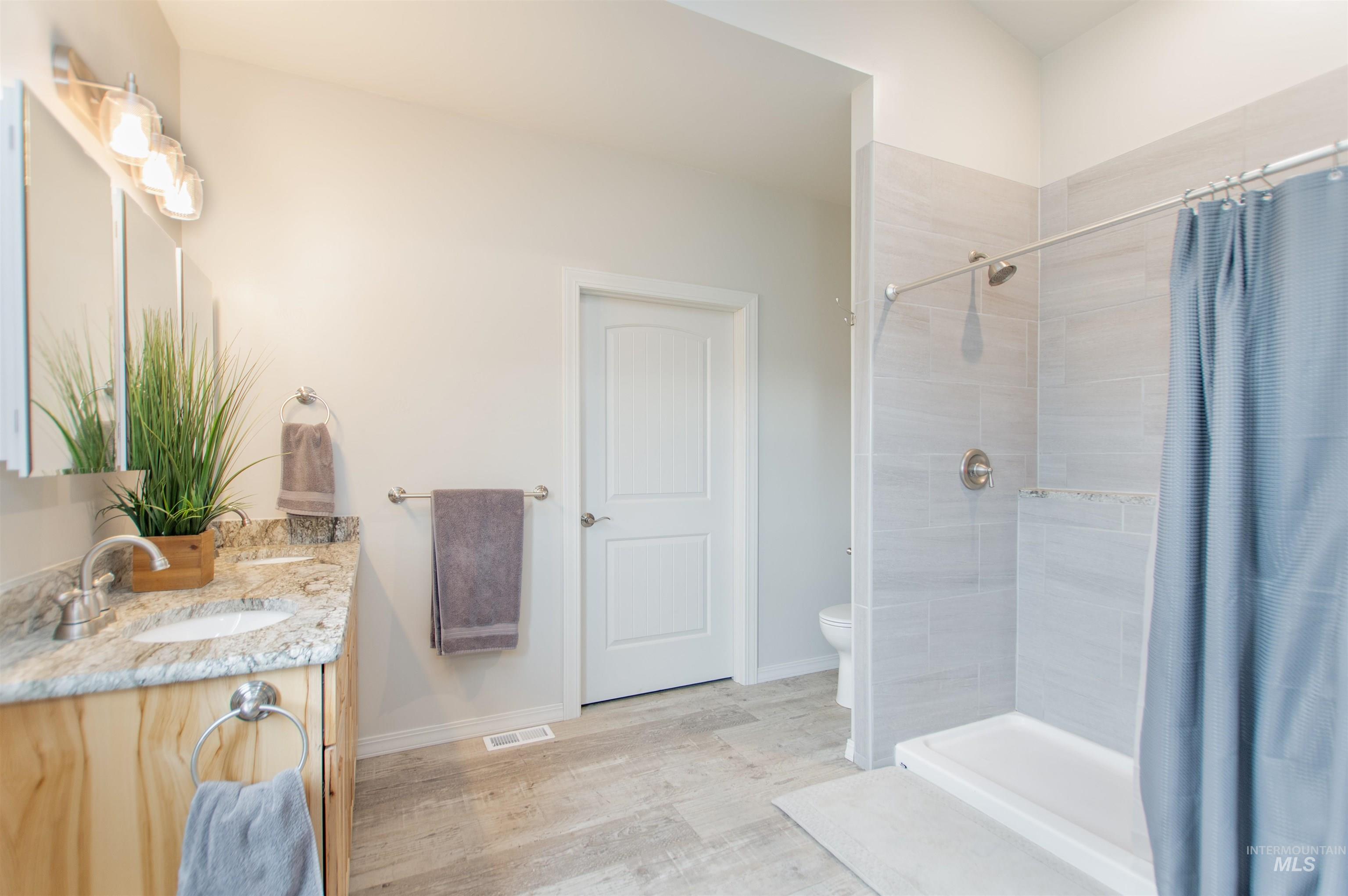 1190 Devils Elbow Road, Weiser, Idaho 83672, 3 Bedrooms, 2 Bathrooms, Residential For Sale, Price $799,900, 98978583