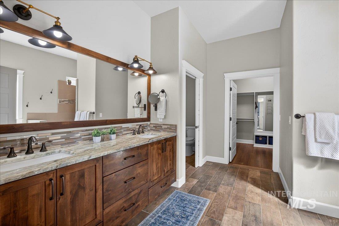 12299 W Pavo St, Star, Idaho 83669, 4 Bedrooms, 3.5 Bathrooms, Residential For Sale, Price $949,900, 98978584