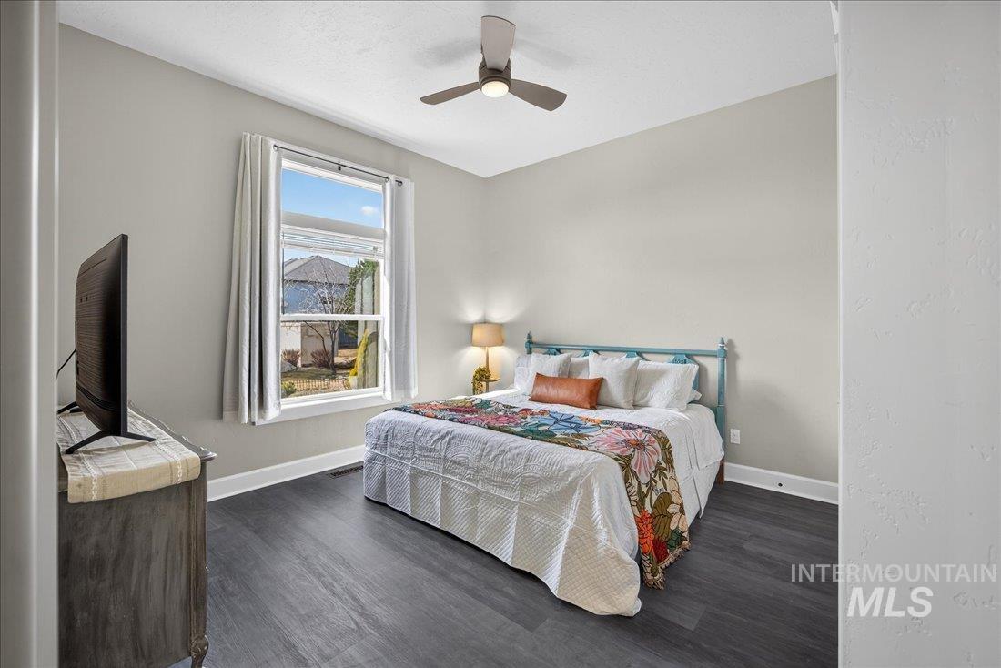 12299 W Pavo St, Star, Idaho 83669, 4 Bedrooms, 3.5 Bathrooms, Residential For Sale, Price $949,900, 98978584