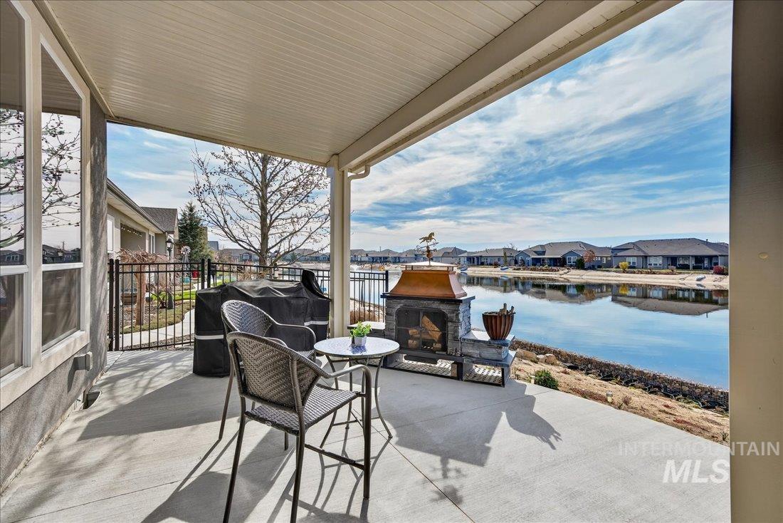 12299 W Pavo St, Star, Idaho 83669, 4 Bedrooms, 3.5 Bathrooms, Residential For Sale, Price $949,900, 98978584