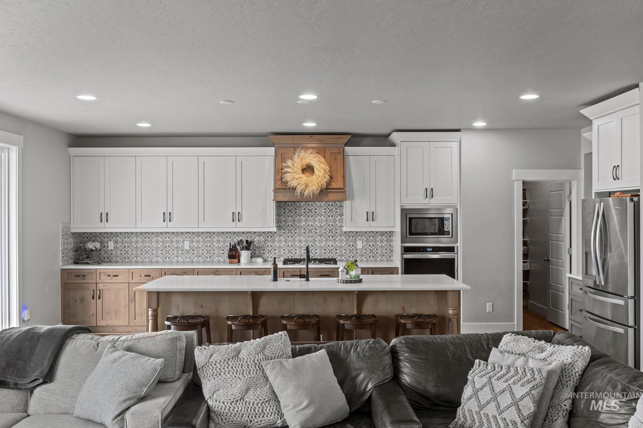 5398 W Avilla Dr, Meridian, Idaho 83464, 3 Bedrooms, 3.5 Bathrooms, Residential For Sale, Price $726,000, 98978585