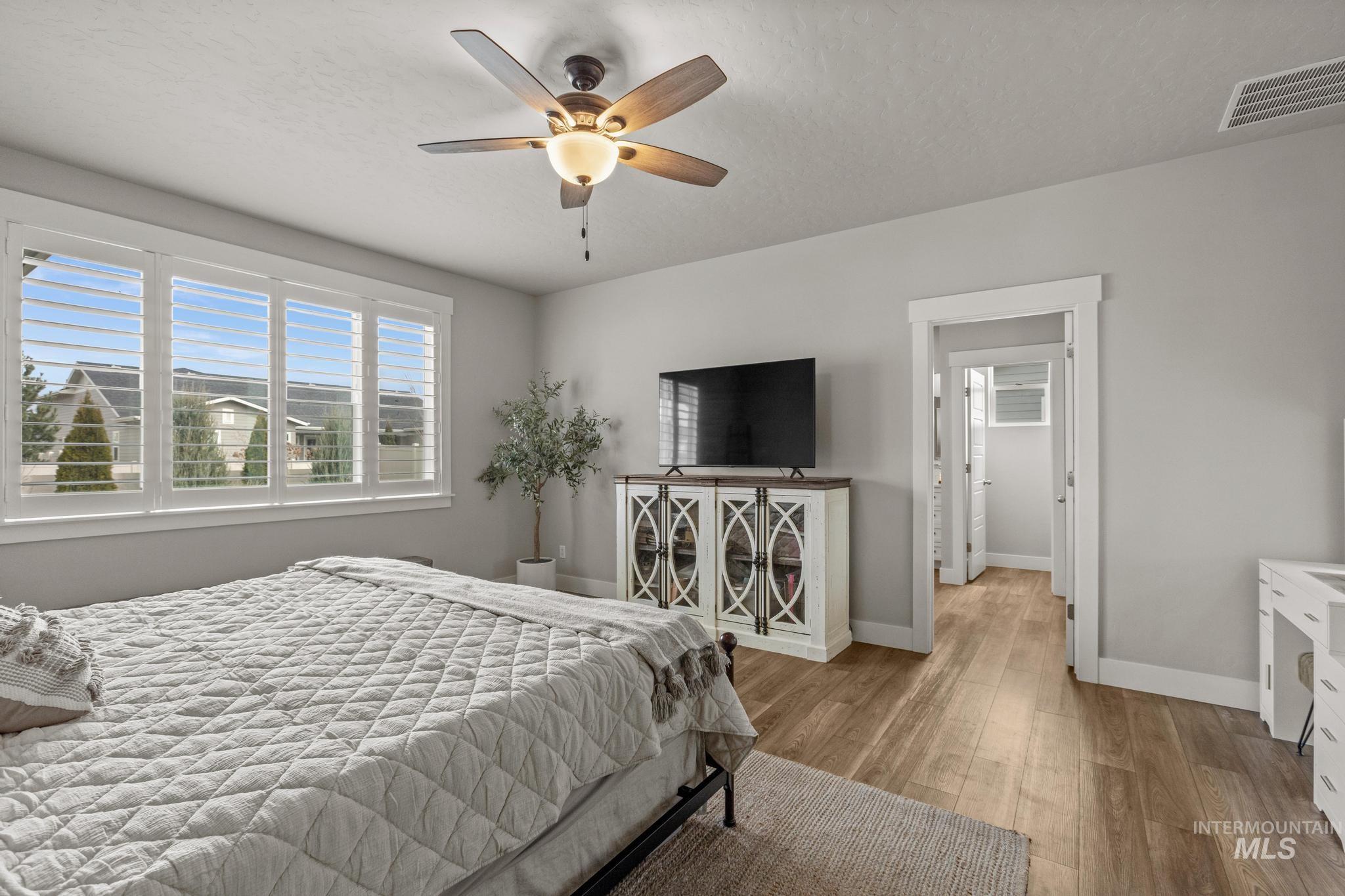 5398 W Avilla Dr, Meridian, Idaho 83464, 3 Bedrooms, 3.5 Bathrooms, Residential For Sale, Price $726,000, 98978585