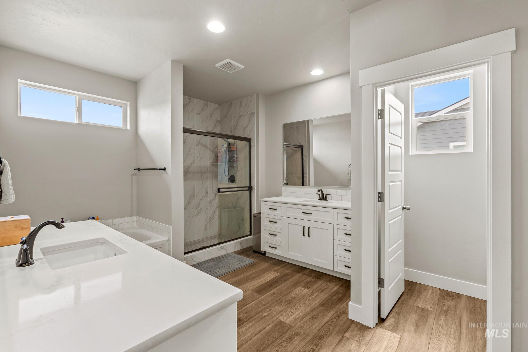 5398 W Avilla Dr, Meridian, Idaho 83464, 3 Bedrooms, 3.5 Bathrooms, Residential For Sale, Price $726,000, 98978585