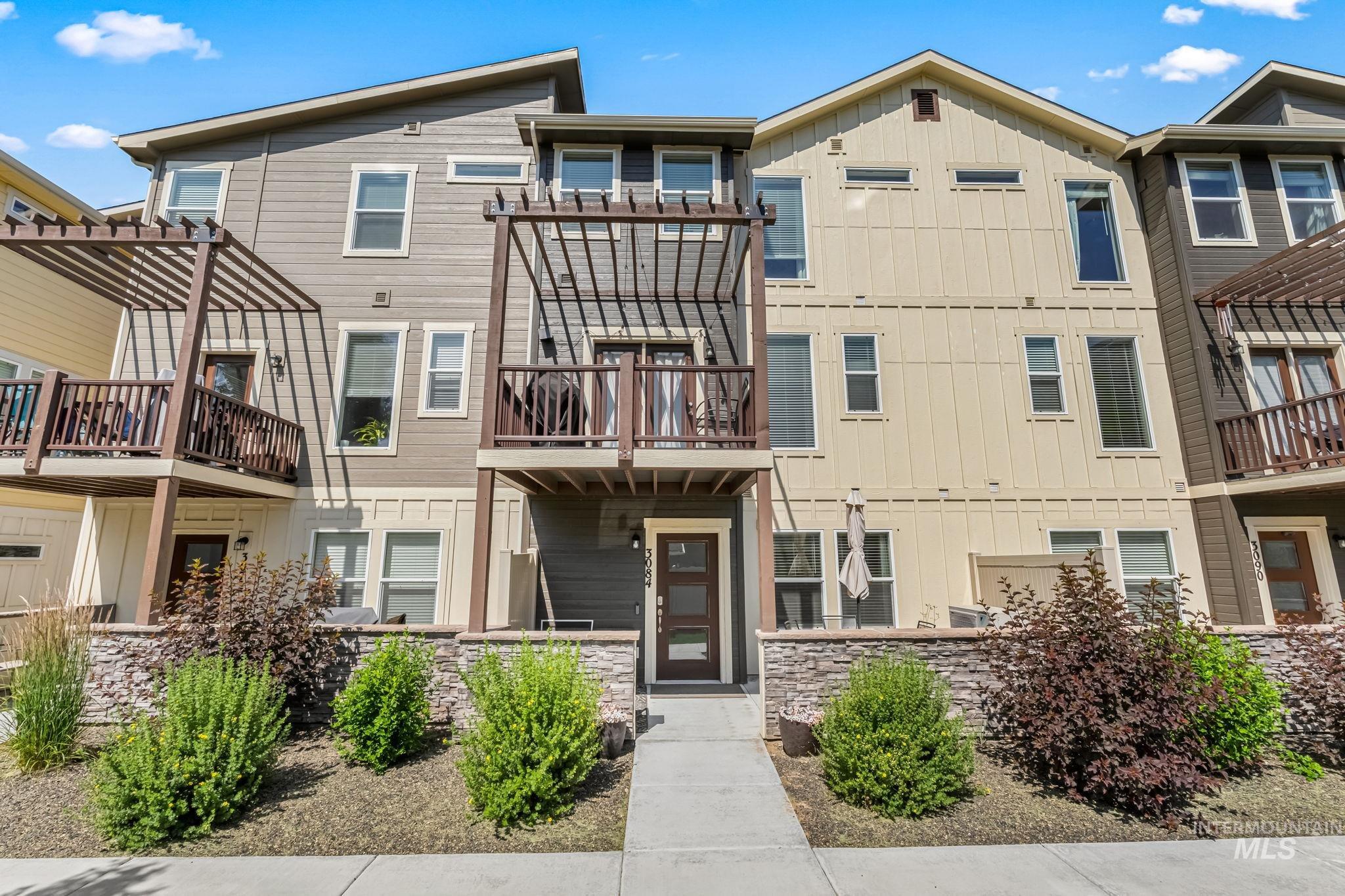 3084 N Network Lane, Boise, Idaho 83704, 4 Bedrooms, 3.5 Bathrooms, Residential For Sale, Price $459,900, 98978588