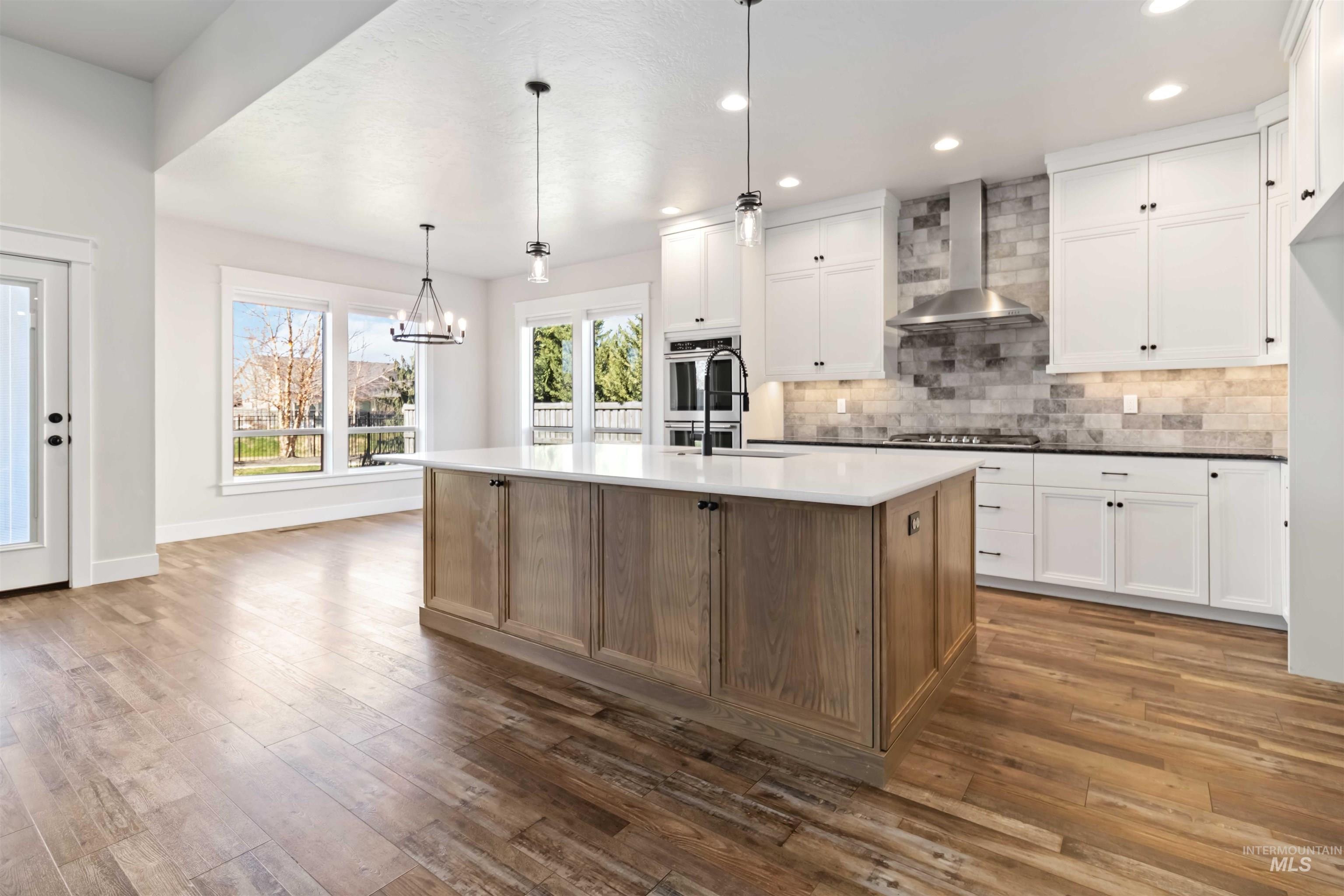 5867 S Hill Farm Way, Meridian, Idaho 83642, 4 Bedrooms, 3 Bathrooms, Residential For Sale, Price $749,900, 98978590