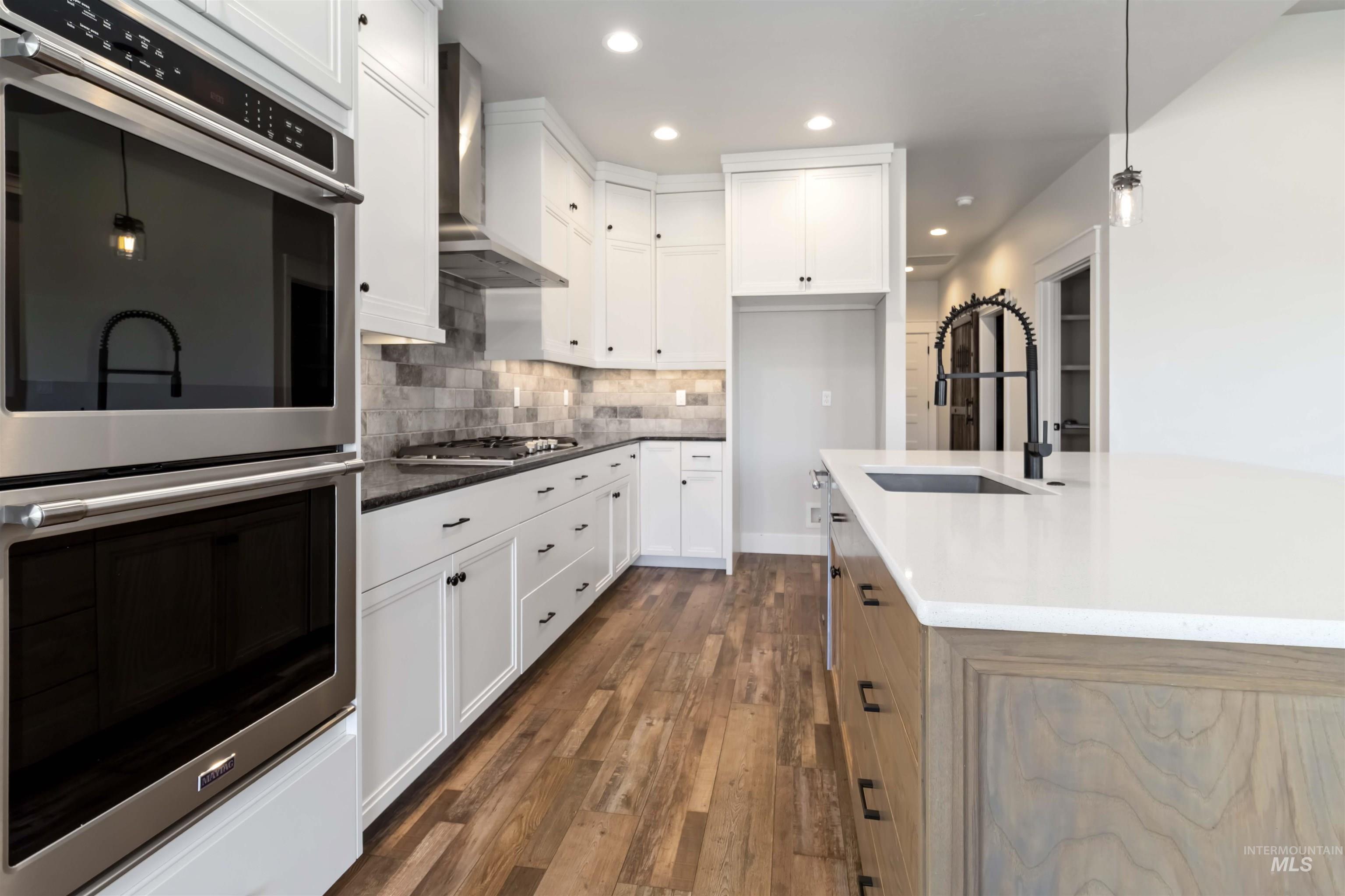 5867 S Hill Farm Way, Meridian, Idaho 83642, 4 Bedrooms, 3 Bathrooms, Residential For Sale, Price $749,900, 98978590