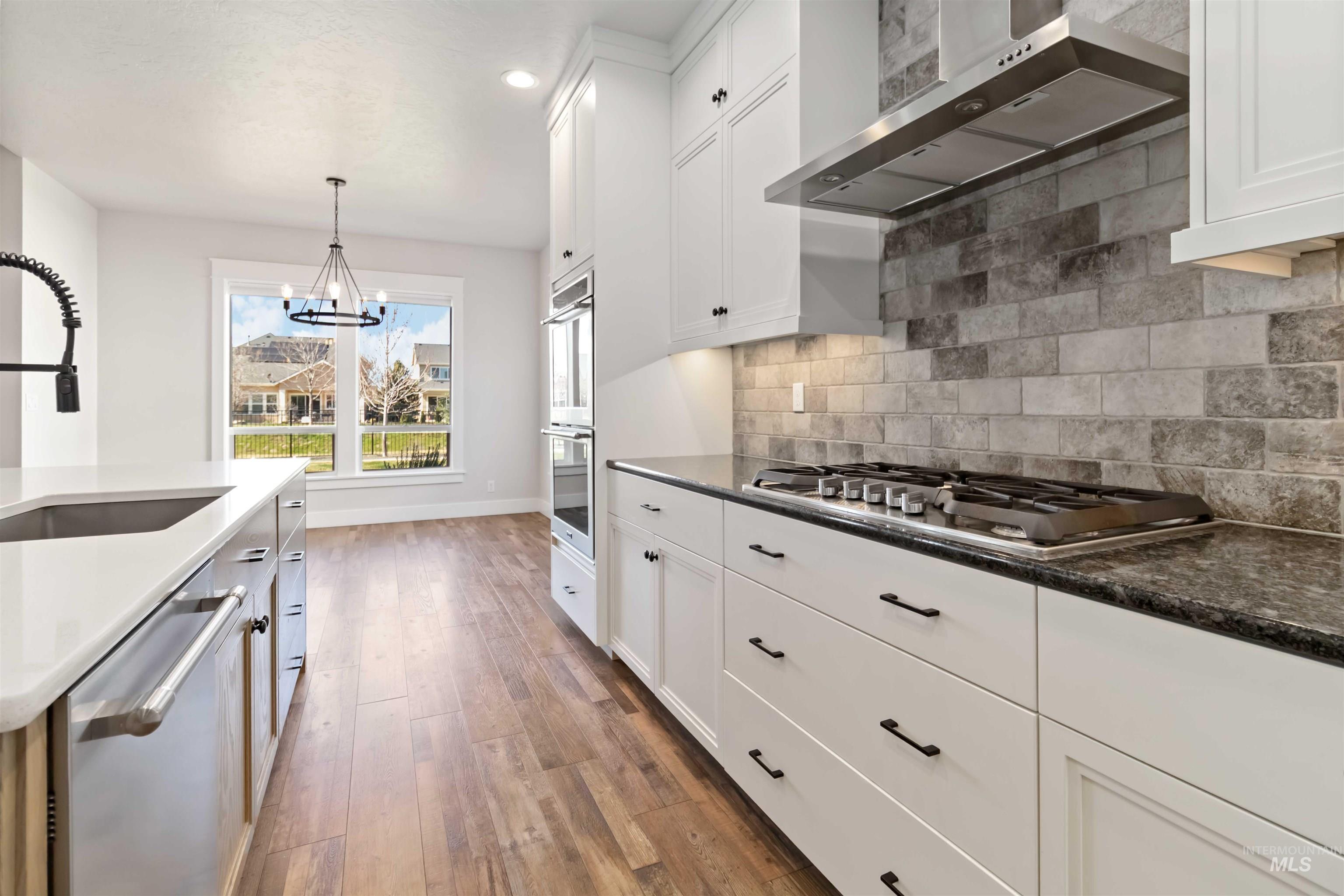 5867 S Hill Farm Way, Meridian, Idaho 83642, 4 Bedrooms, 3 Bathrooms, Residential For Sale, Price $749,900, 98978590