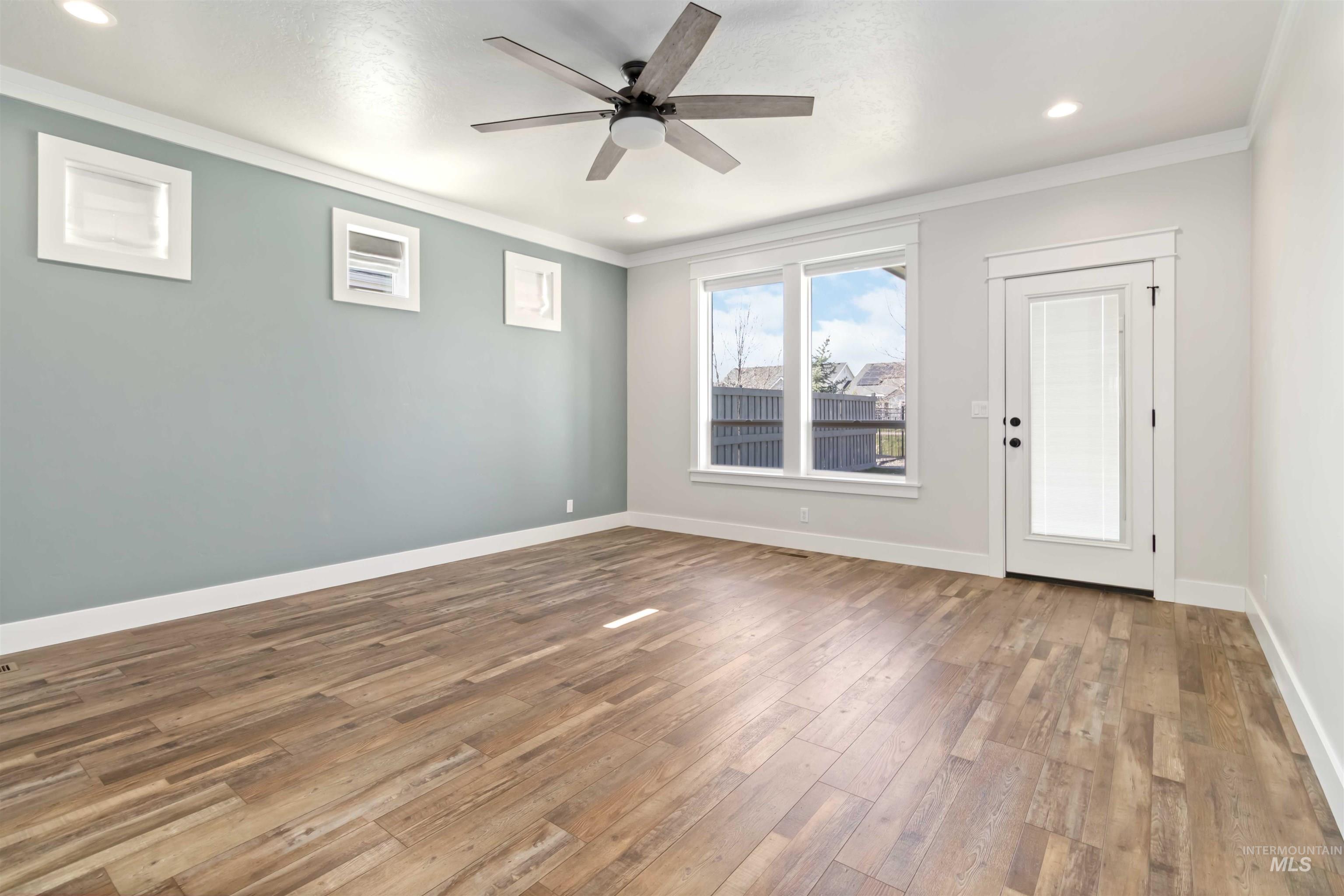 5867 S Hill Farm Way, Meridian, Idaho 83642, 4 Bedrooms, 3 Bathrooms, Residential For Sale, Price $749,900, 98978590