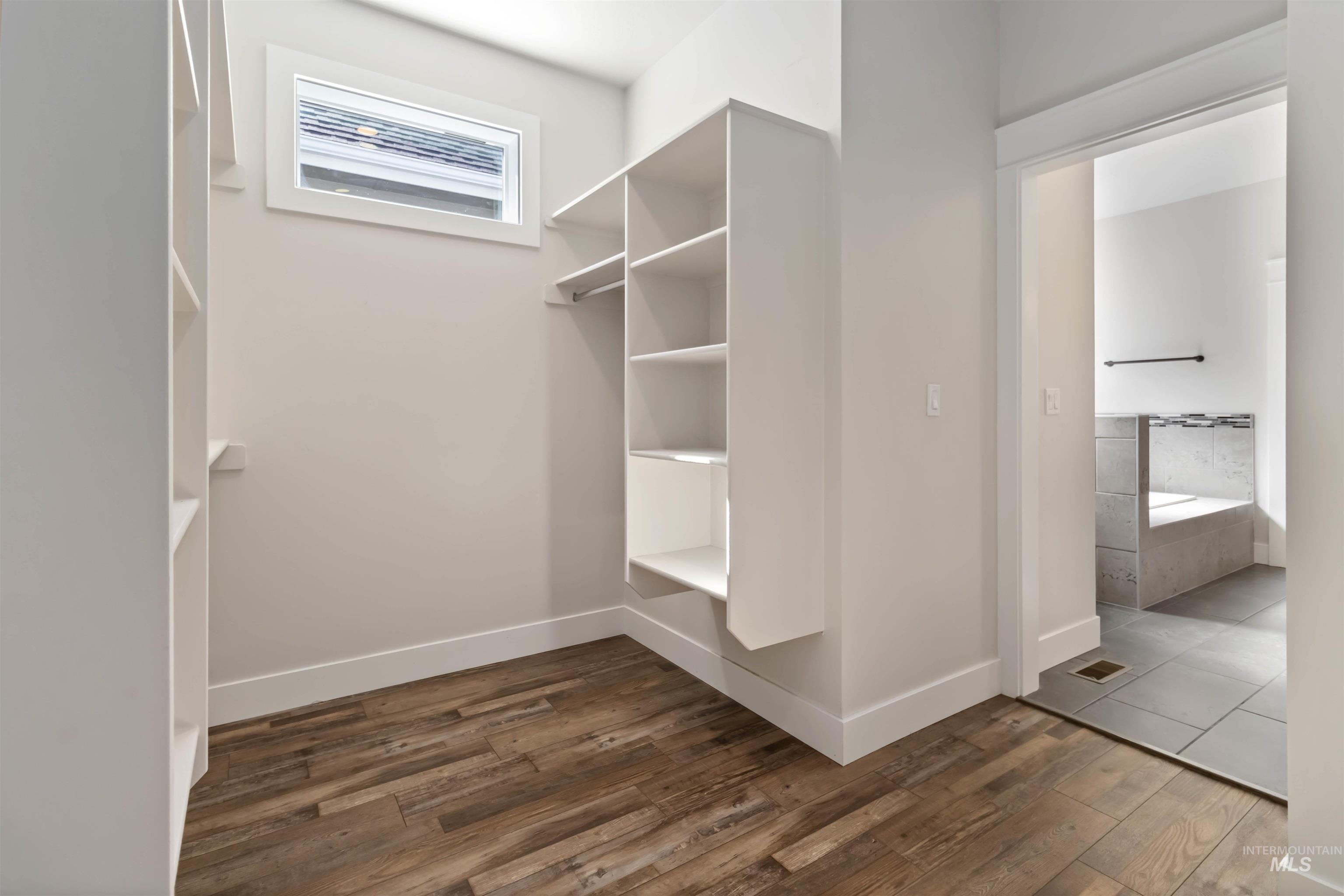 5867 S Hill Farm Way, Meridian, Idaho 83642, 4 Bedrooms, 3 Bathrooms, Residential For Sale, Price $749,900, 98978590