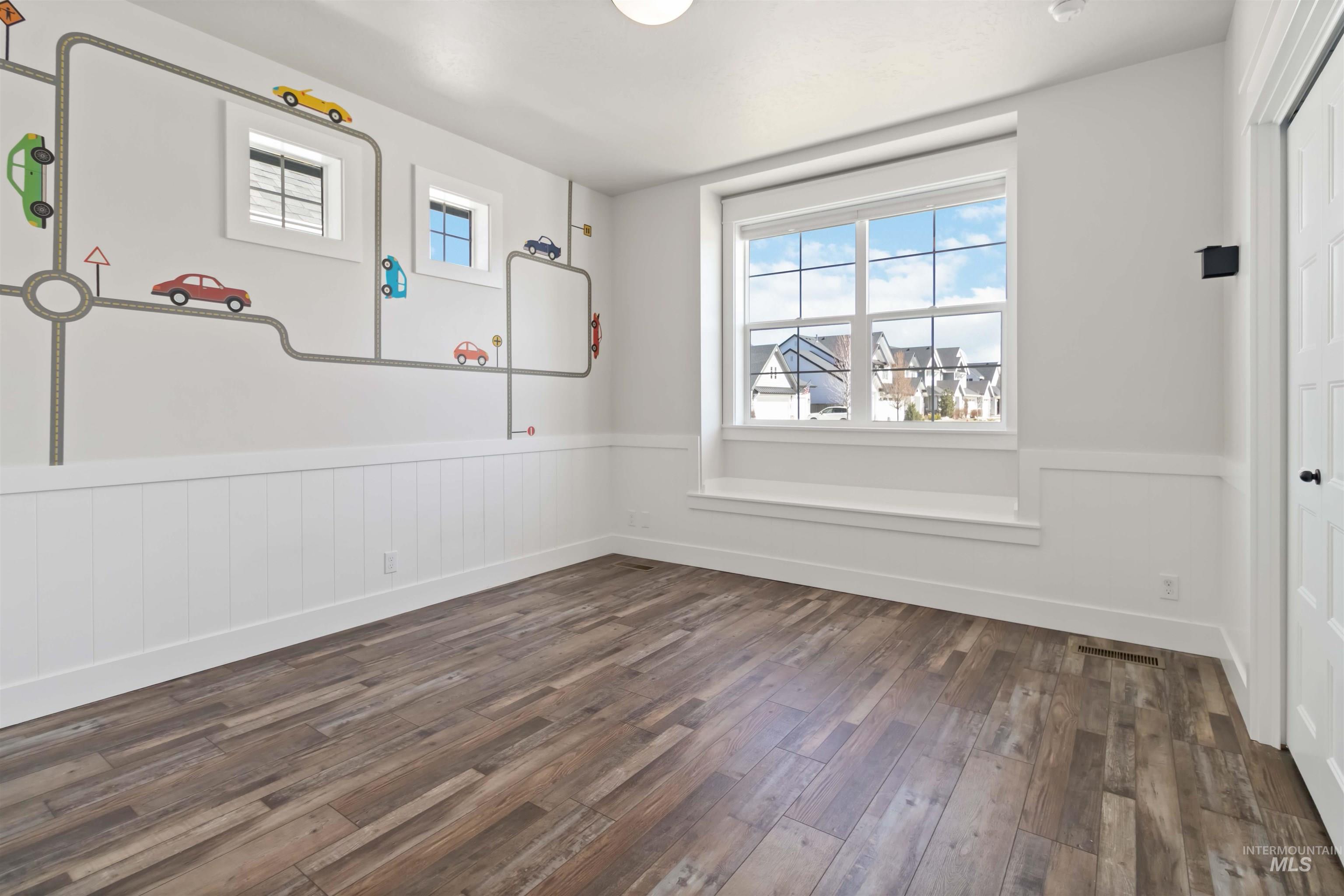 5867 S Hill Farm Way, Meridian, Idaho 83642, 4 Bedrooms, 3 Bathrooms, Residential For Sale, Price $749,900, 98978590