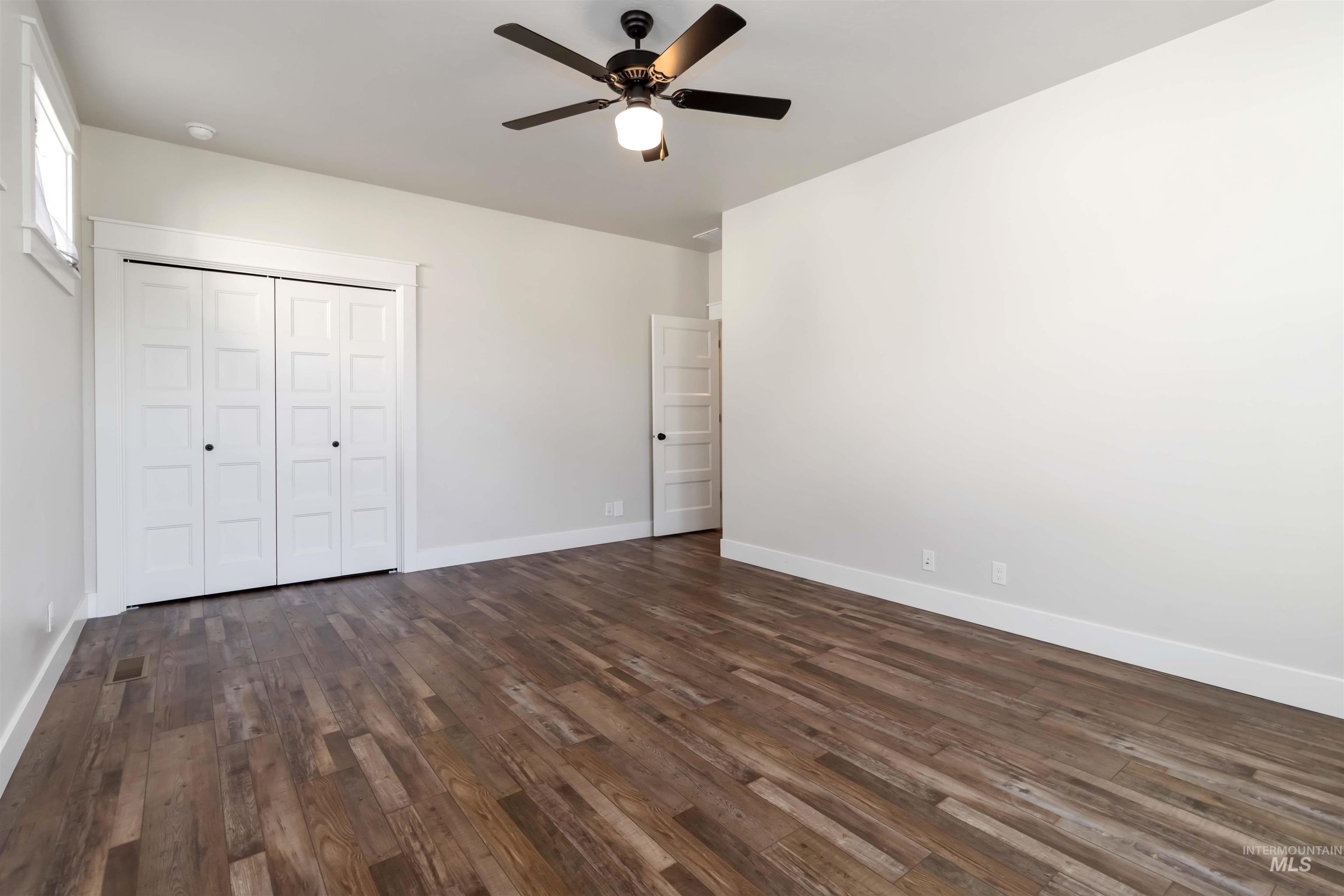 5867 S Hill Farm Way, Meridian, Idaho 83642, 4 Bedrooms, 3 Bathrooms, Residential For Sale, Price $749,900, 98978590