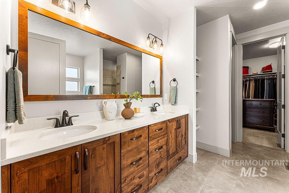 5770 S Pioneer Trail Way, Meridian, Idaho 83642, 4 Bedrooms, 4 Bathrooms, Residential For Sale, Price $1,030,000, 98978591