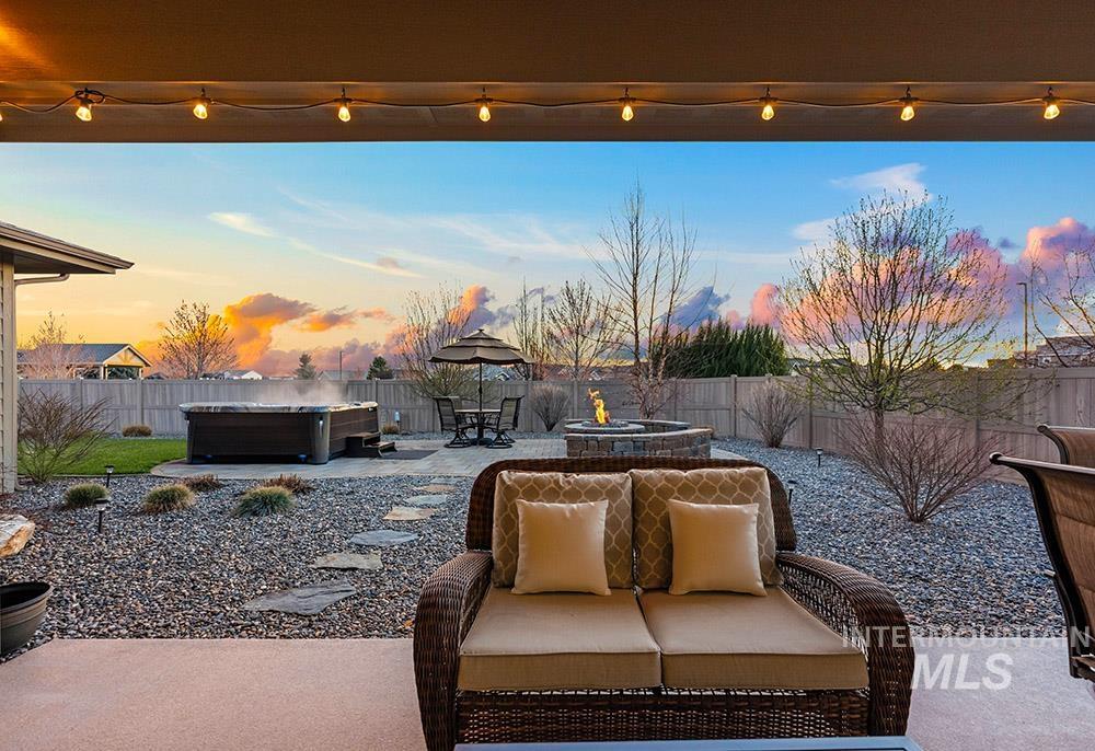 5770 S Pioneer Trail Way, Meridian, Idaho 83642, 4 Bedrooms, 4 Bathrooms, Residential For Sale, Price $1,030,000, 98978591