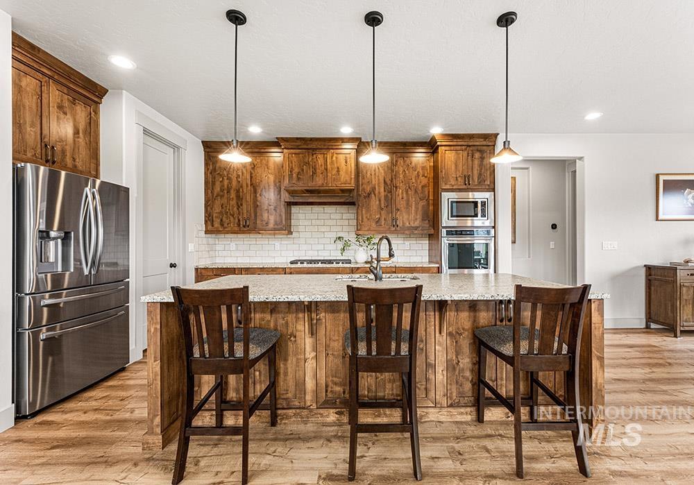 5770 S Pioneer Trail Way, Meridian, Idaho 83642, 4 Bedrooms, 4 Bathrooms, Residential For Sale, Price $1,030,000, 98978591