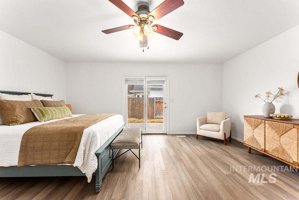 2352 E Meadow Wood Dr, Meridian, Idaho 83646, 3 Bedrooms, 2 Bathrooms, Residential For Sale, Price $448,500, 98978592