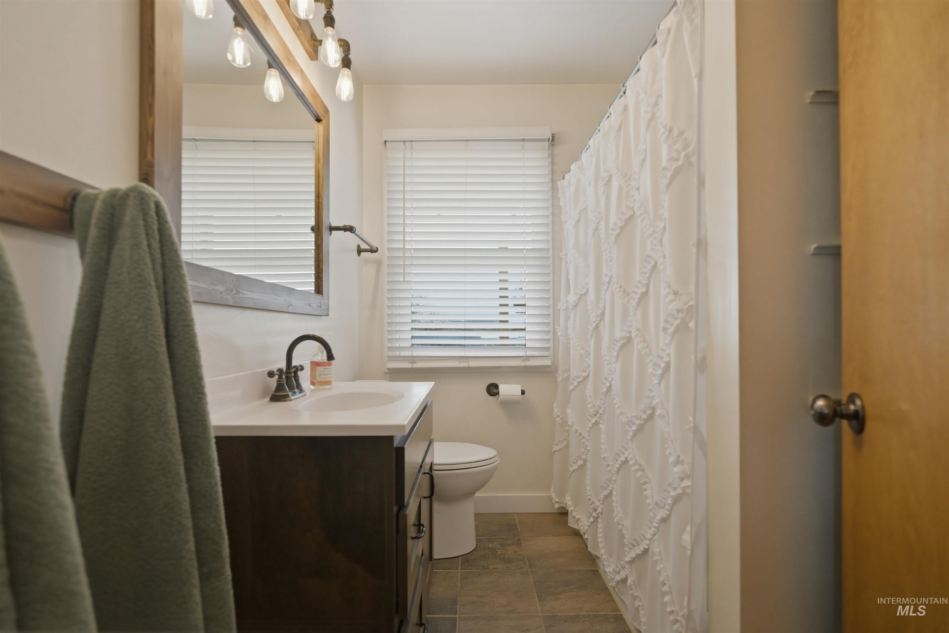 3611 Highway 8, Troy, Idaho 83871, 5 Bedrooms, 2 Bathrooms, Residential For Sale, Price $575,000, 98978593