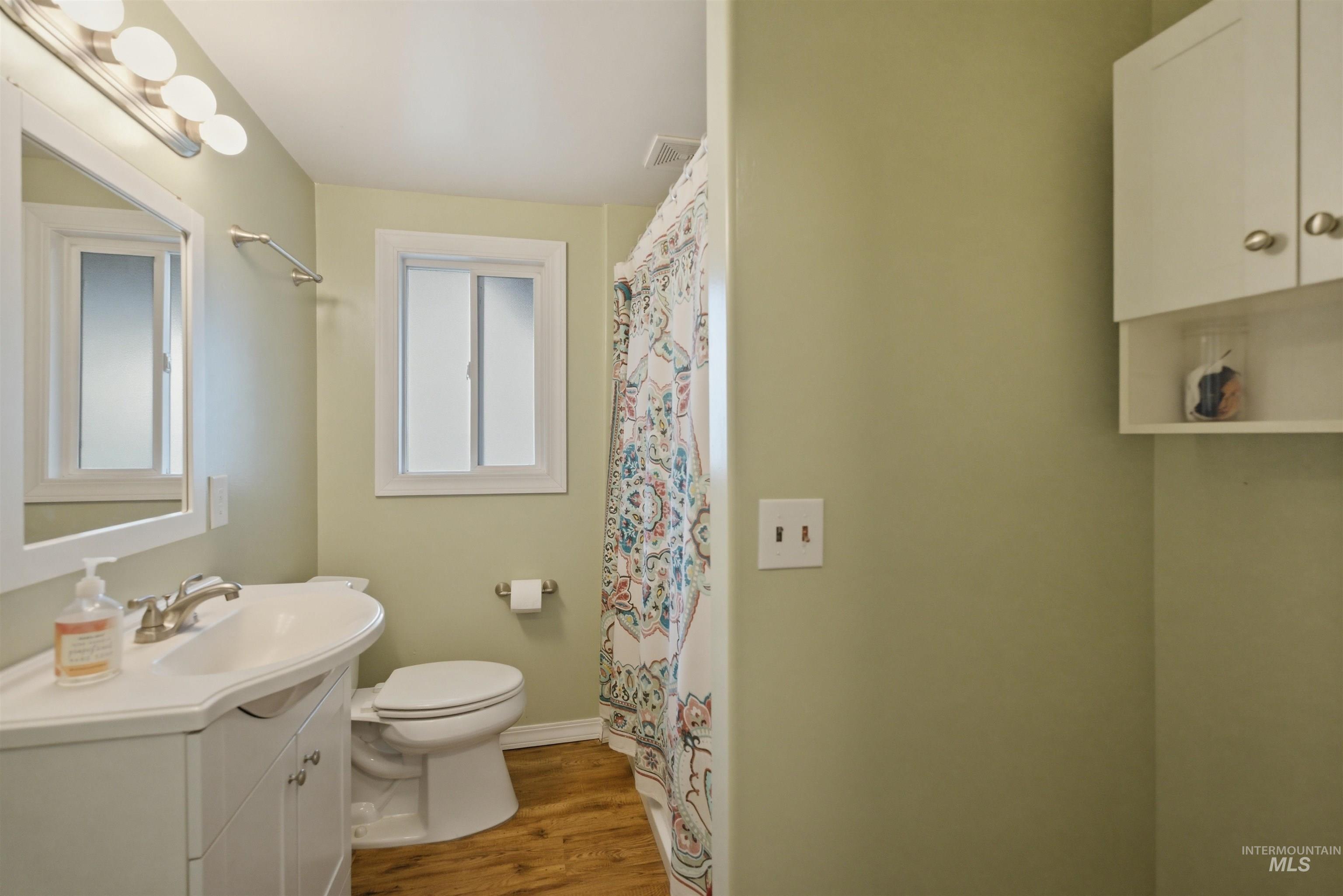 3611 Highway 8, Troy, Idaho 83871, 5 Bedrooms, 2 Bathrooms, Residential For Sale, Price $575,000, 98978593