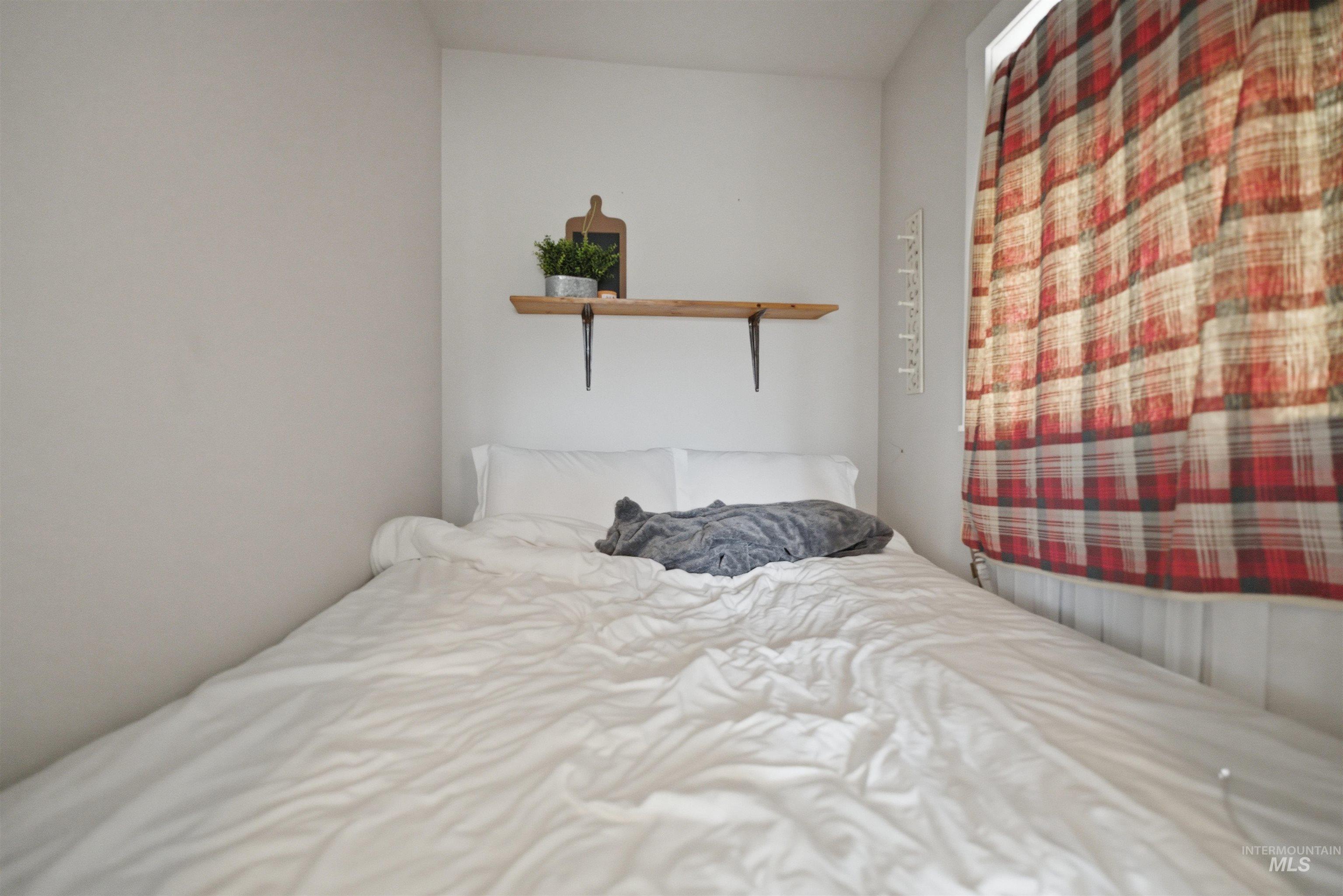 3611 Highway 8, Troy, Idaho 83871, 5 Bedrooms, 2 Bathrooms, Residential For Sale, Price $575,000, 98978593