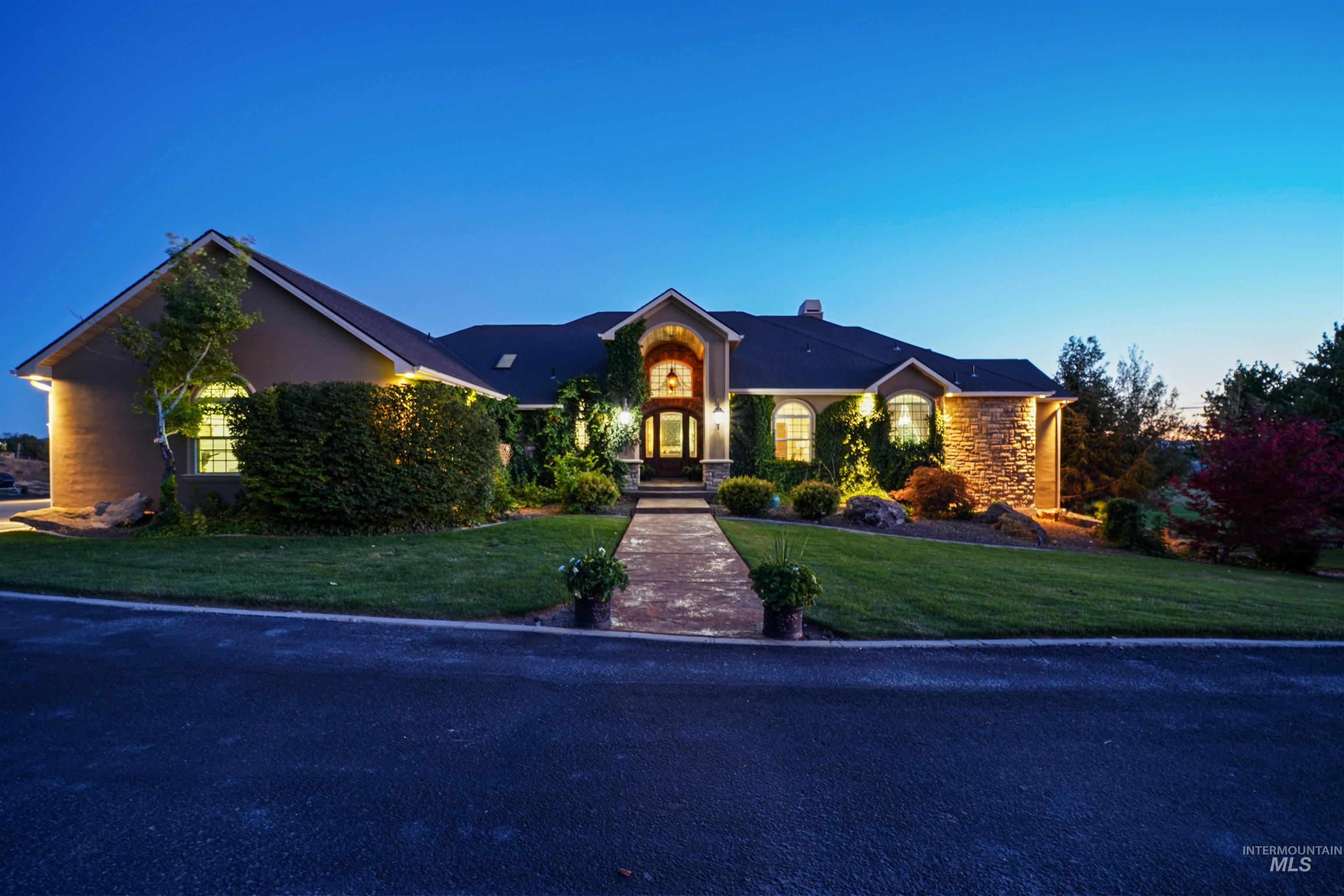 10430 Randall Lane, Caldwell, Idaho 83607, 4 Bedrooms, 4.5 Bathrooms, Residential For Sale, Price $2,200,000, 98978594
