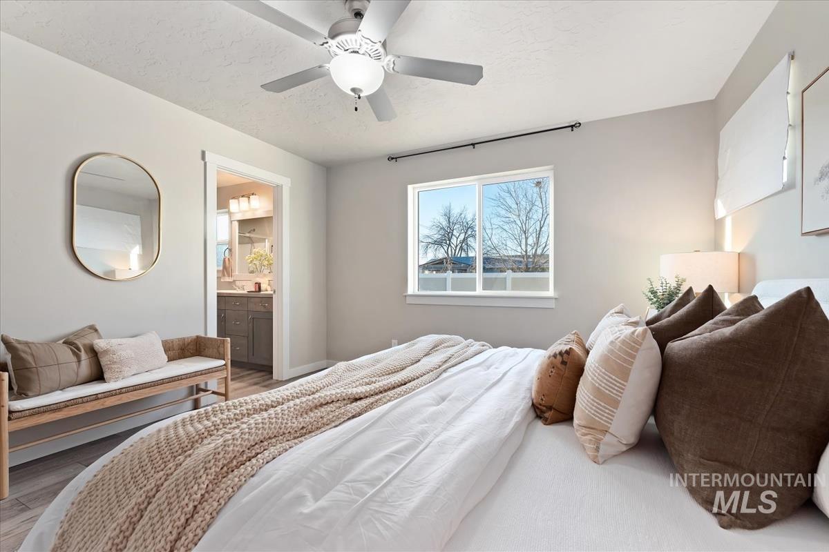 300 Crimson Circle S, Fruitland, Idaho 83619, 3 Bedrooms, 2 Bathrooms, Residential For Sale, Price $355,000, 98978595