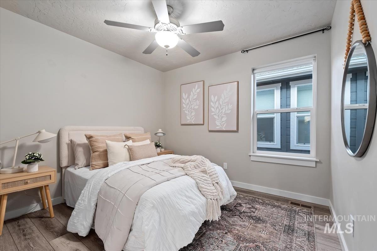 300 Crimson Circle S, Fruitland, Idaho 83619, 3 Bedrooms, 2 Bathrooms, Residential For Sale, Price $355,000, 98978595