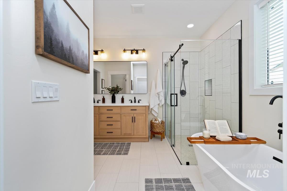 9894 W Sunberry Court, Star, Idaho 83669, 4 Bedrooms, 2.5 Bathrooms, Residential For Sale, Price $719,900, 98978596