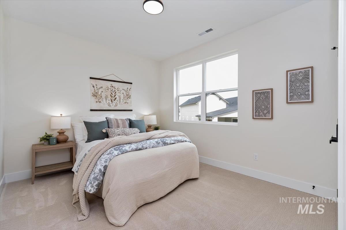 9894 W Sunberry Court, Star, Idaho 83669, 4 Bedrooms, 2.5 Bathrooms, Residential For Sale, Price $719,900, 98978596