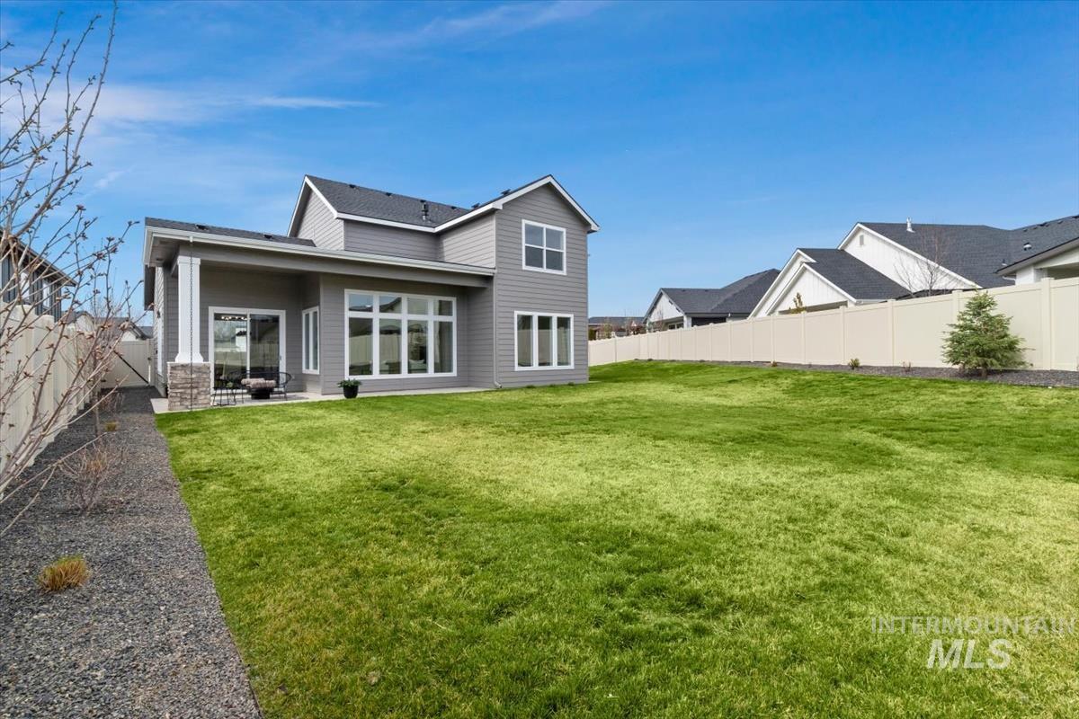 9894 W Sunberry Court, Star, Idaho 83669, 4 Bedrooms, 2.5 Bathrooms, Residential For Sale, Price $719,900, 98978596