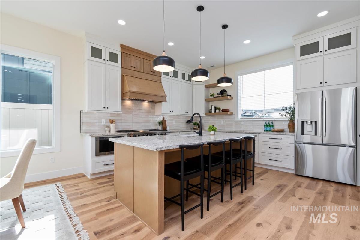 9894 W Sunberry Court, Star, Idaho 83669, 4 Bedrooms, 2.5 Bathrooms, Residential For Sale, Price $719,900, 98978596