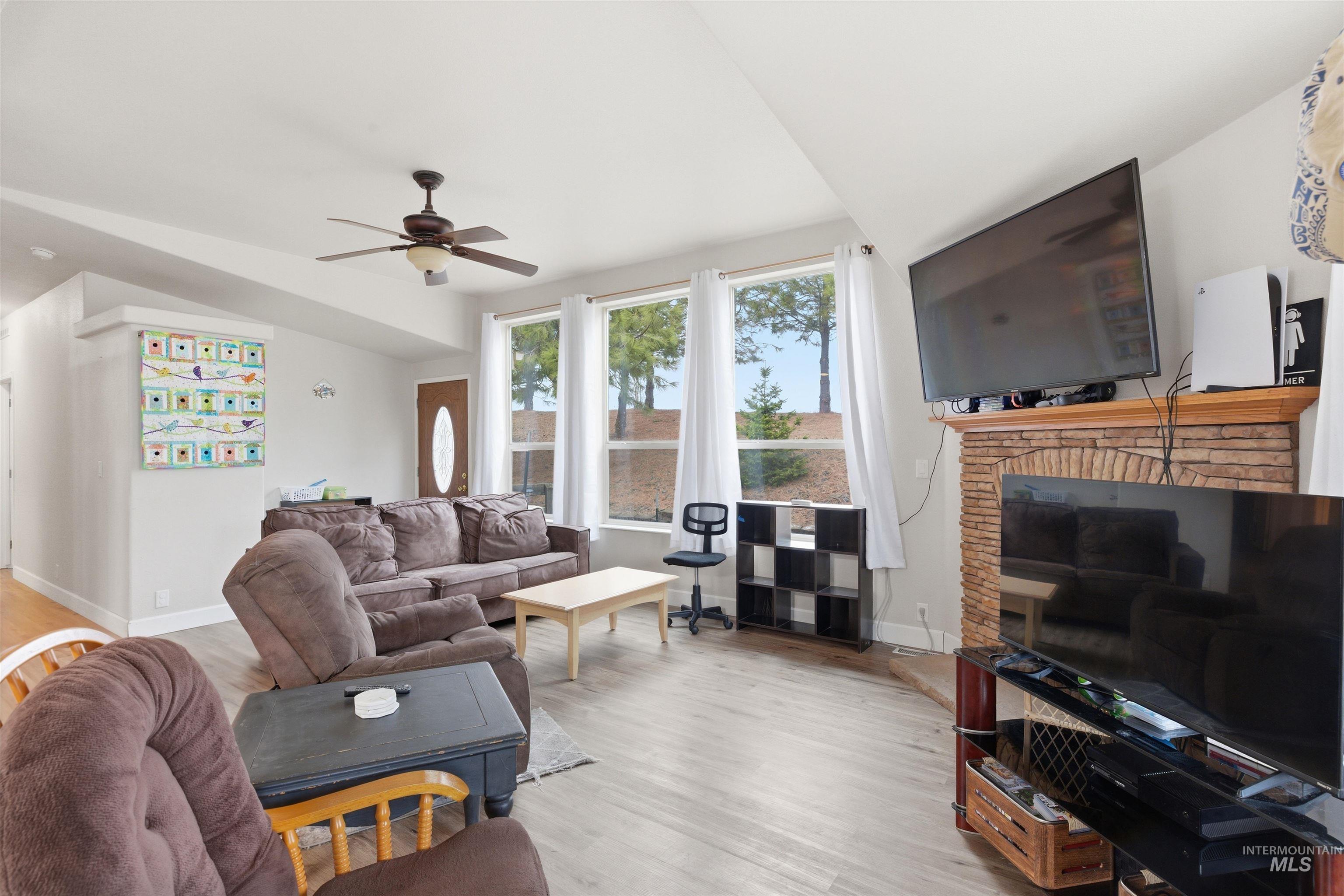 3625 Highway 95, Moscow, Idaho 83843, 3 Bedrooms, 2 Bathrooms, Residential For Sale, Price $445,000, 98978597