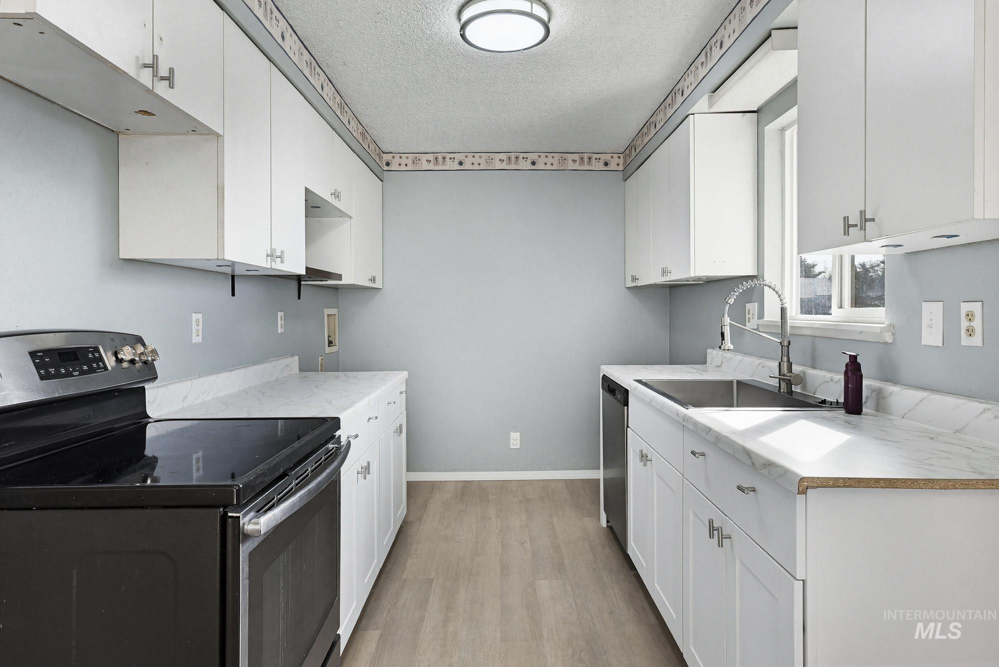 115 E 14th N St, Mountain Home, Idaho 83647, 3 Bedrooms, 1 Bathroom, Residential For Sale, Price $285,000, 98978598