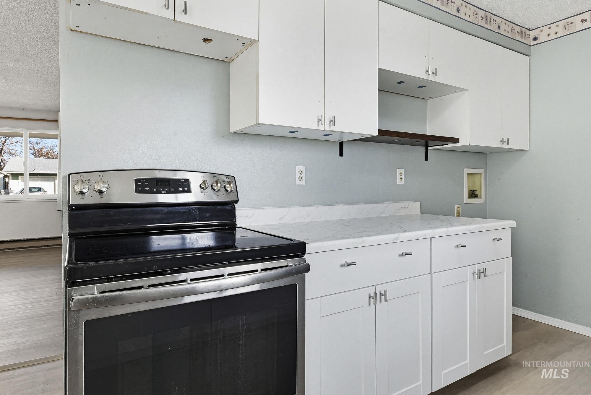 115 E 14th N St, Mountain Home, Idaho 83647, 3 Bedrooms, 1 Bathroom, Residential For Sale, Price $285,000, 98978598