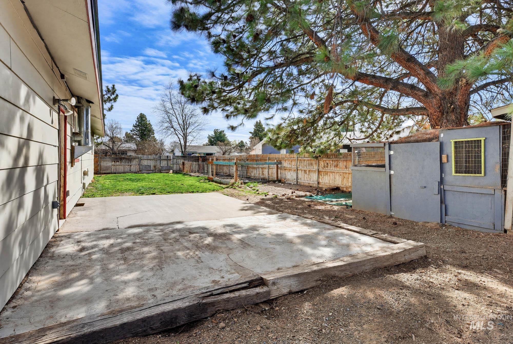 115 E 14th N St, Mountain Home, Idaho 83647, 3 Bedrooms, 1 Bathroom, Residential For Sale, Price $285,000, 98978598