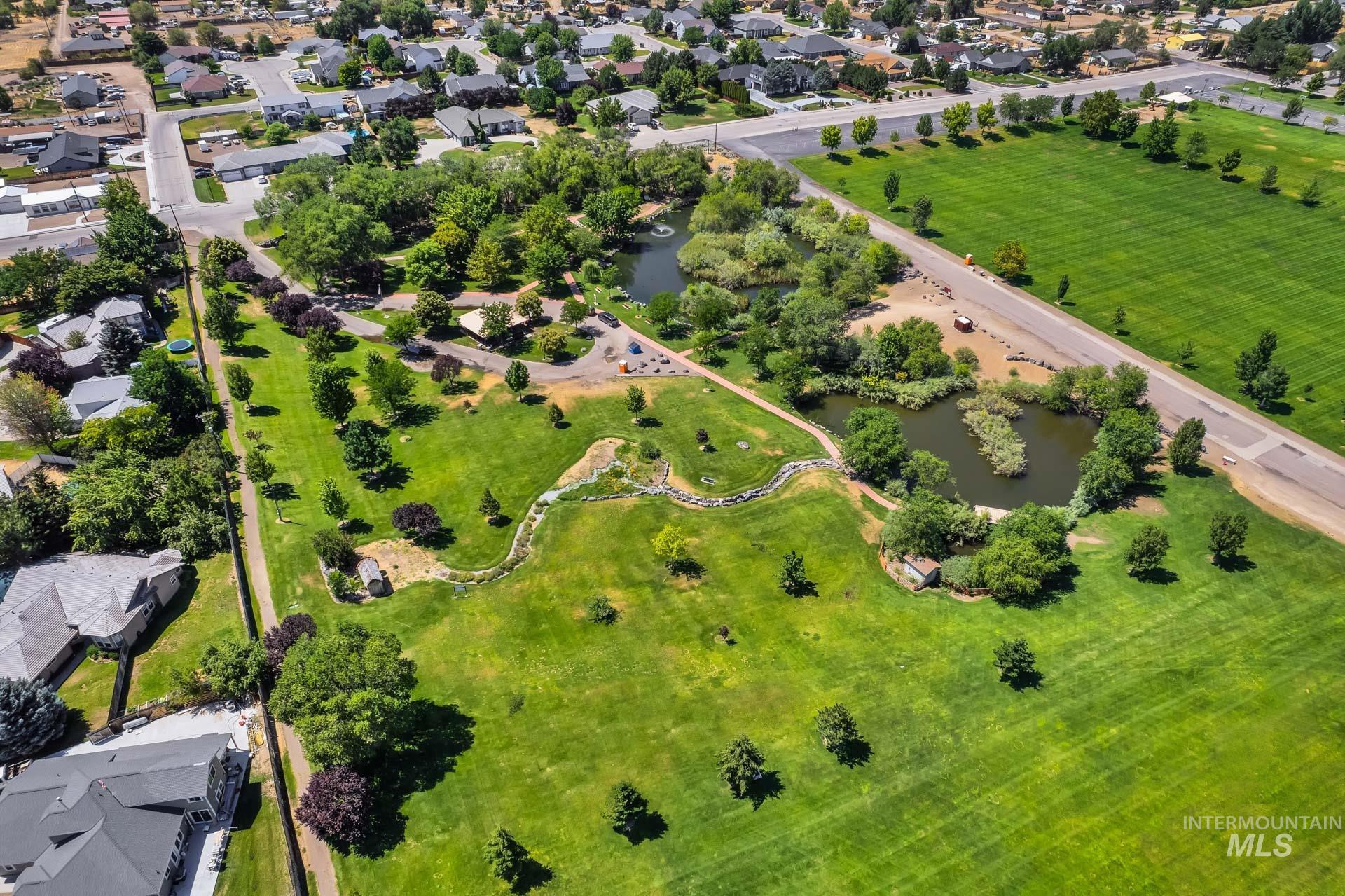 115 E 14th N St, Mountain Home, Idaho 83647, 3 Bedrooms, 1 Bathroom, Residential For Sale, Price $285,000, 98978598