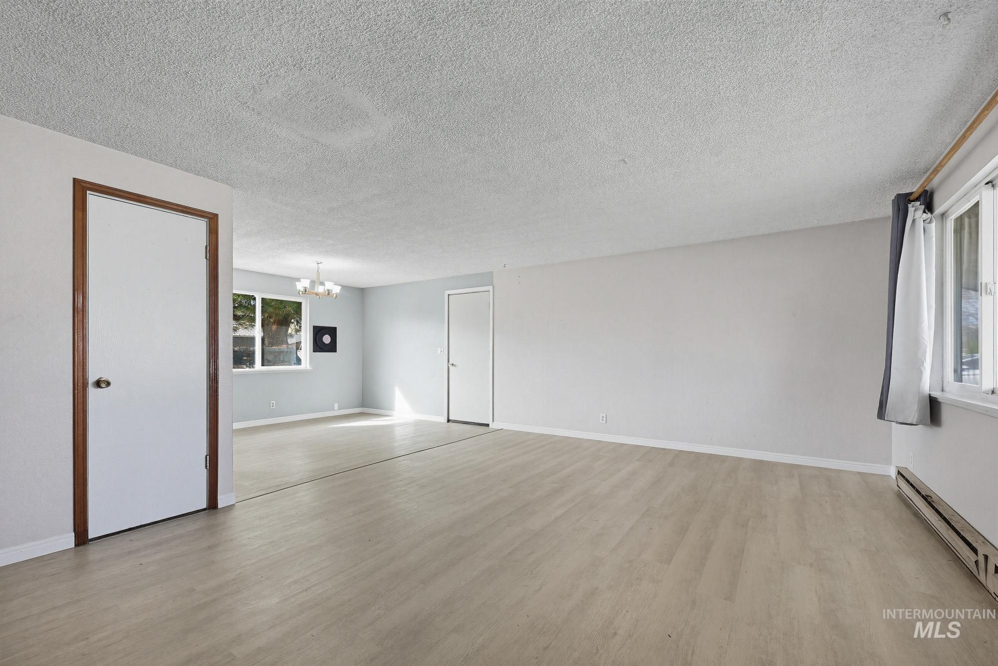 115 E 14th N St, Mountain Home, Idaho 83647, 3 Bedrooms, 1 Bathroom, Residential For Sale, Price $285,000, 98978598