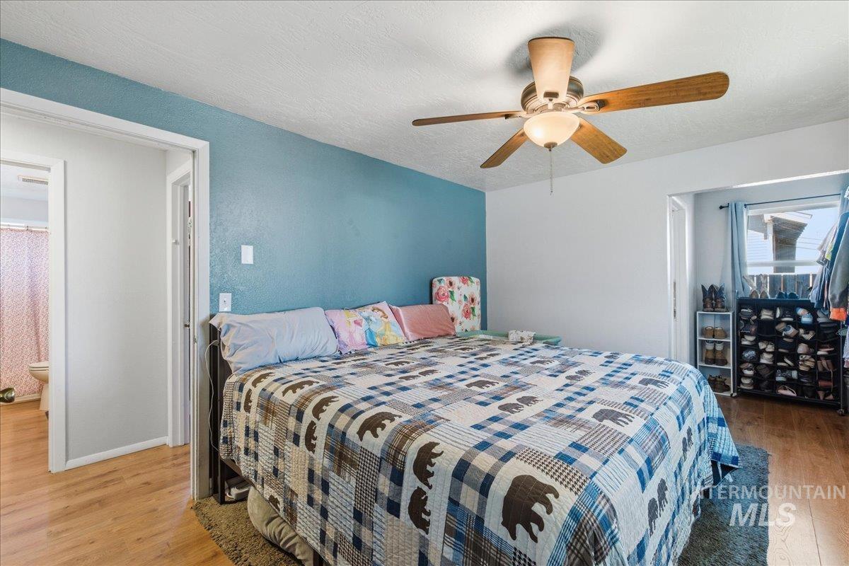 2211 3rd St S, Nampa, Idaho 83651, 2 Bedrooms, 2 Bathrooms, Residential For Sale, Price $330,000, 98978599