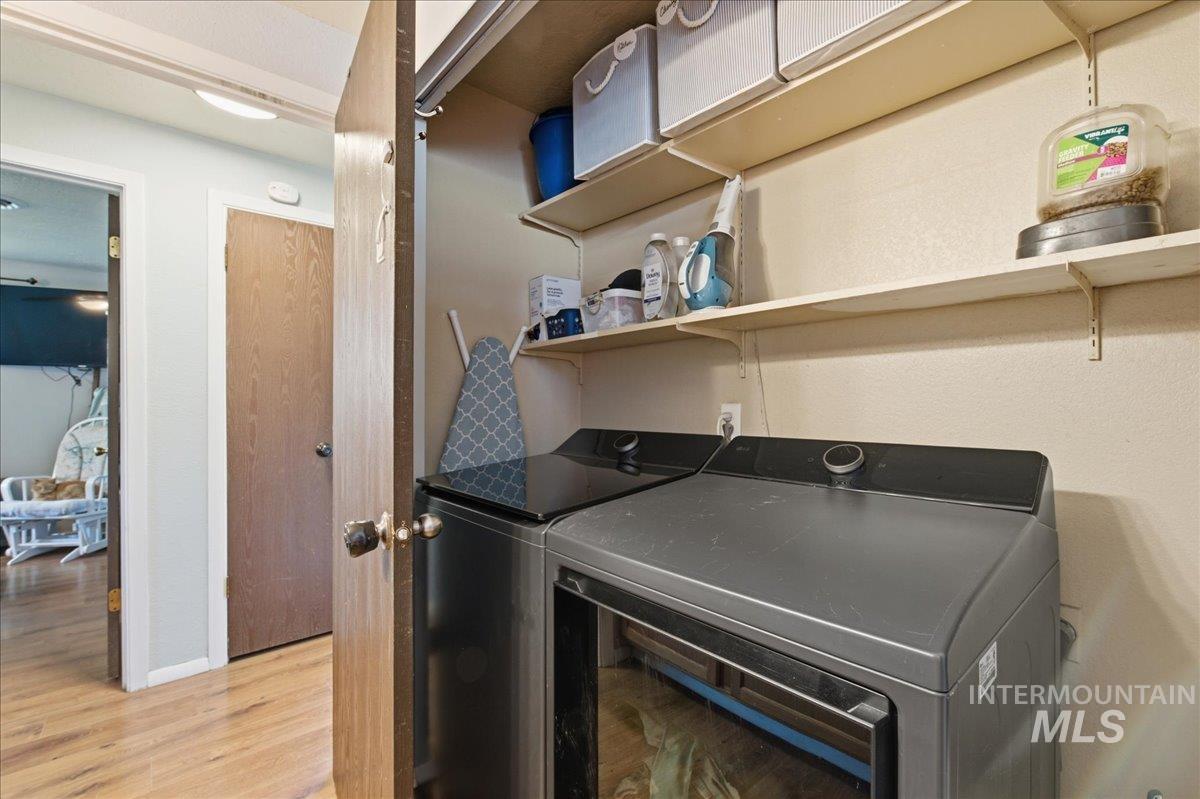 2211 3rd St S, Nampa, Idaho 83651, 2 Bedrooms, 2 Bathrooms, Residential For Sale, Price $330,000, 98978599